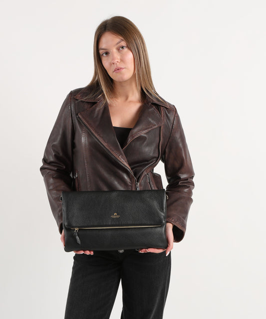CUOIERIA FIORENTINA Maxi Clutch Velvet – Glamorous Elegance in Calf Leather
