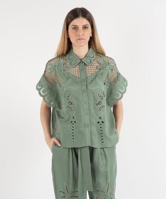 Shirts Amosa Openwork Shirt with Floral Embroidery Verde | Amosa Shirts Amosa Openwork Shirt with Floral Embroidery Verde | Amosa