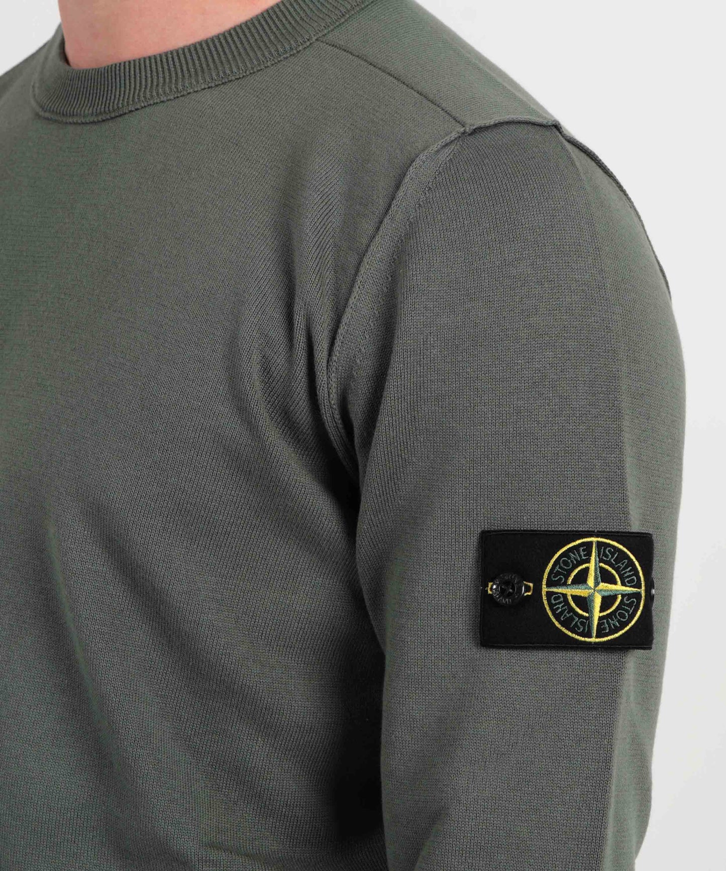 STONE ISLAND Maglia girocollo con dettaglio piccolo rotolo