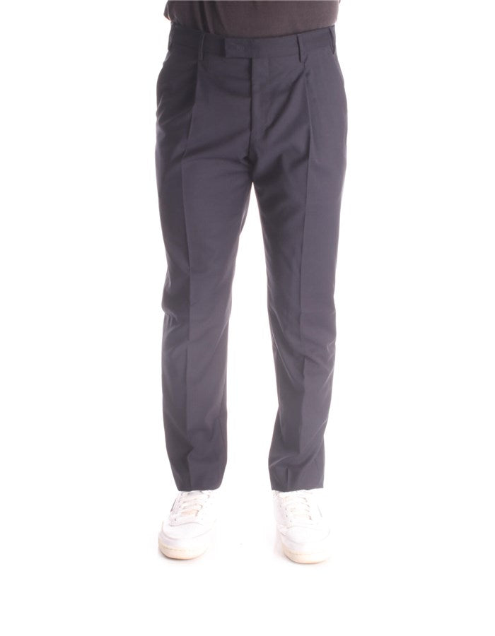 PT01 Pantalone chiusura con zip e gancio