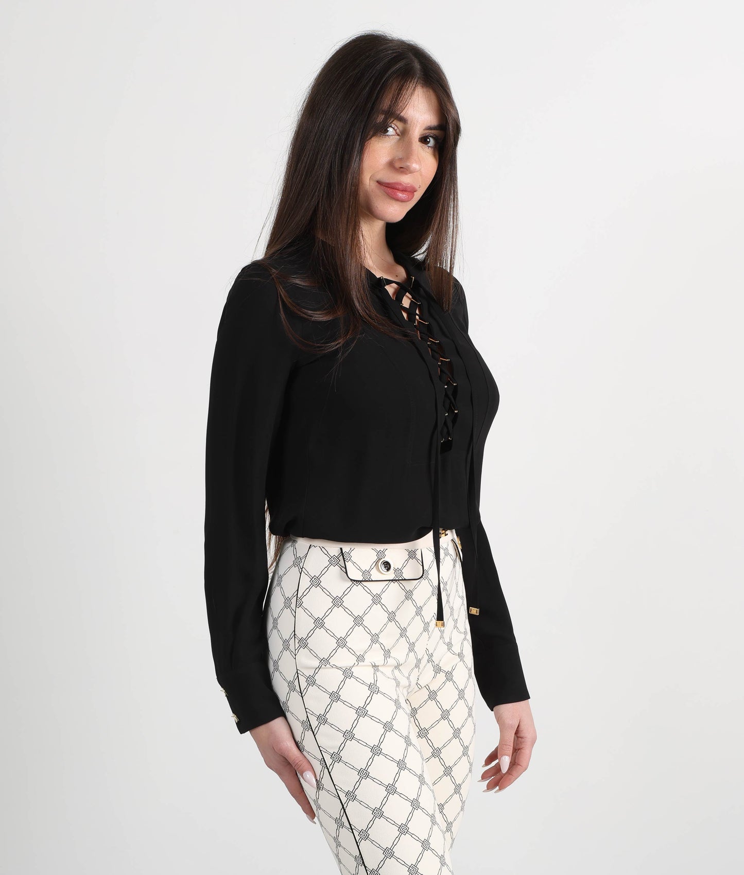 ELISABETTA FRANCHI Blusa in georgette con lacci