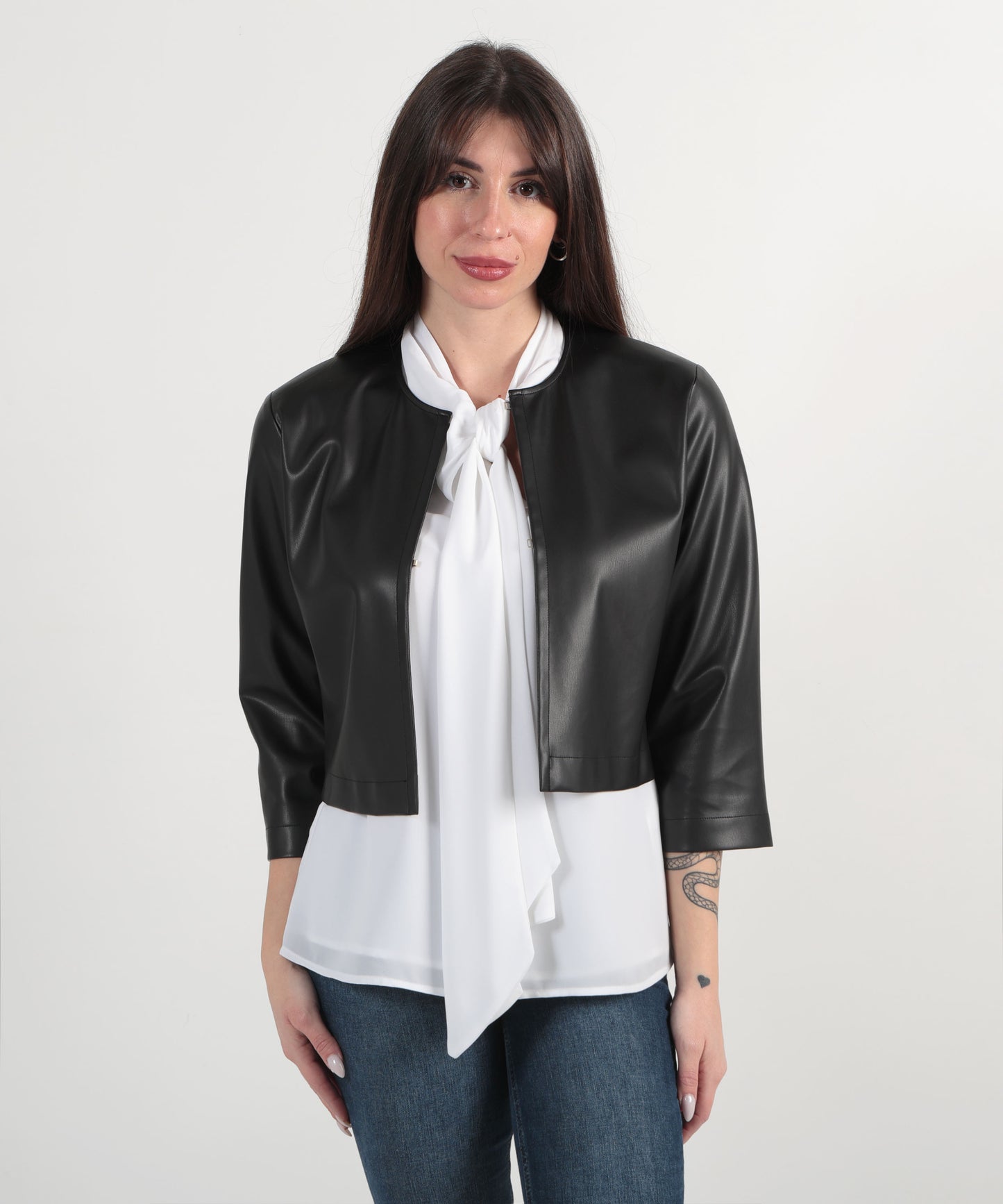 LIUJO BLACK Bolero in similpelle