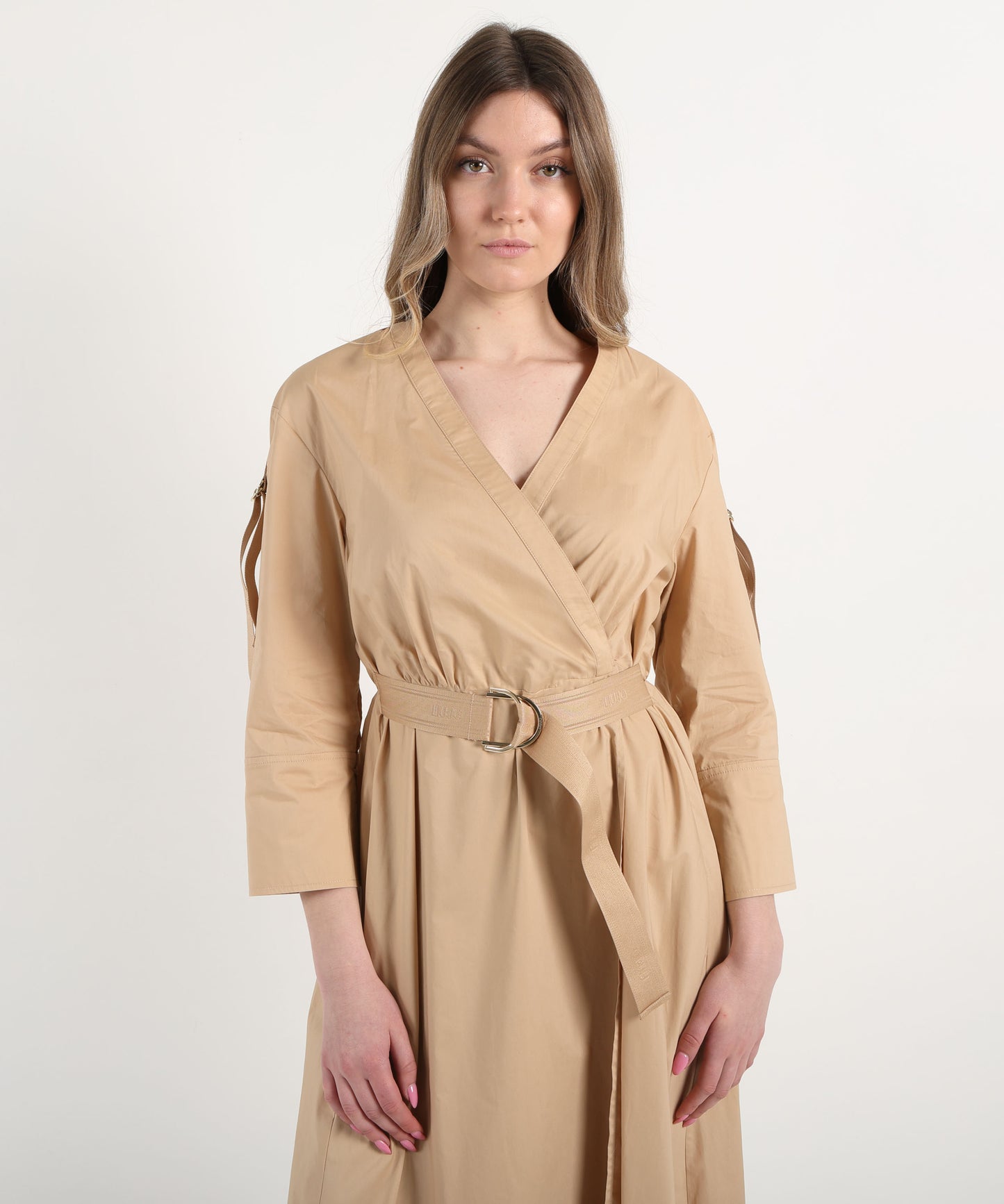 LIUJO WHITE Abito in cotone con cintura