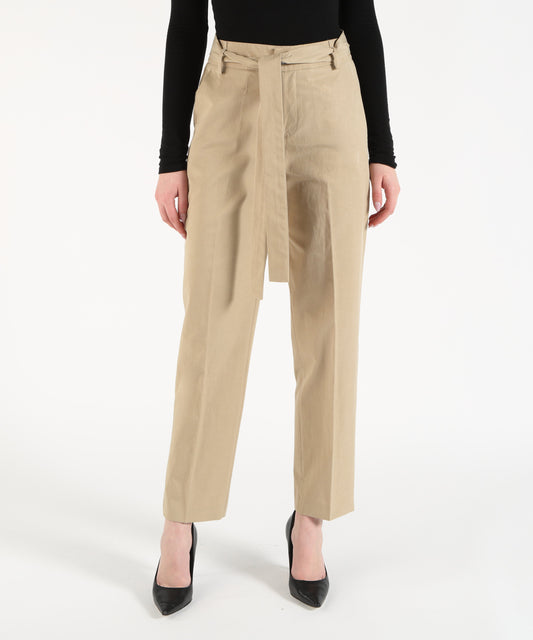 LIUJO WHITE Pantalone chino con cintura