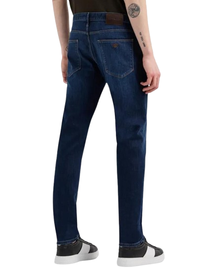 EMPORIO ARMANI Jeans J06