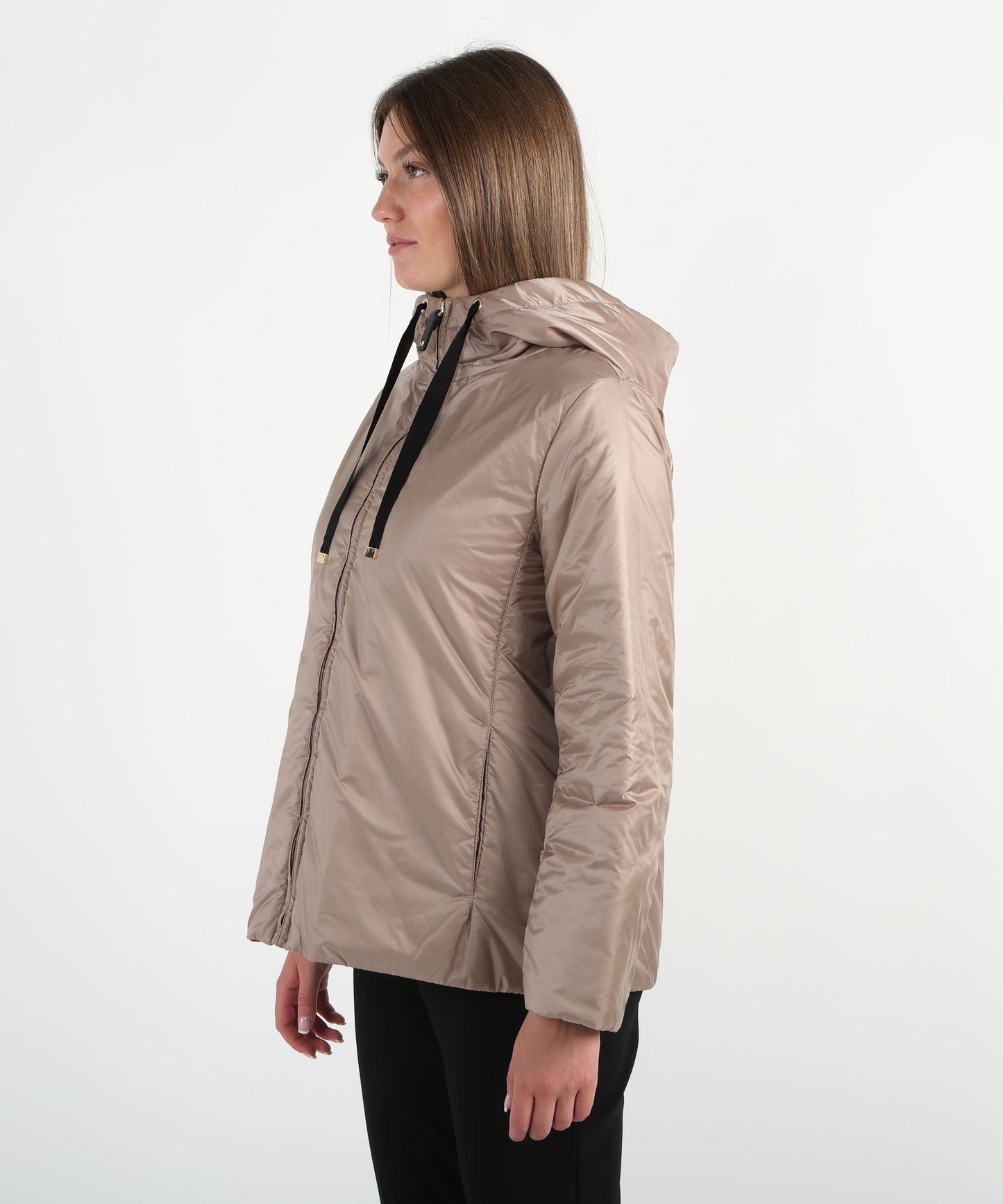 MAX MARA THE CUBE