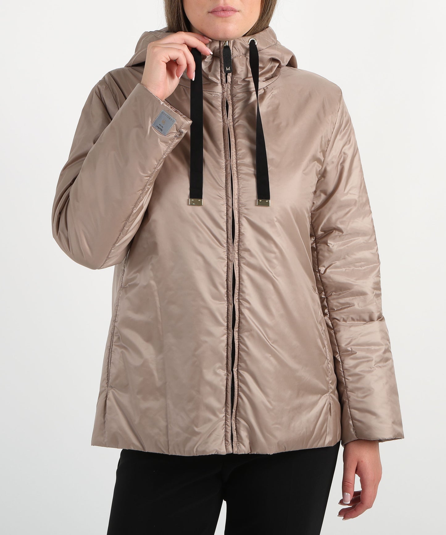 MAX MARA THE CUBE