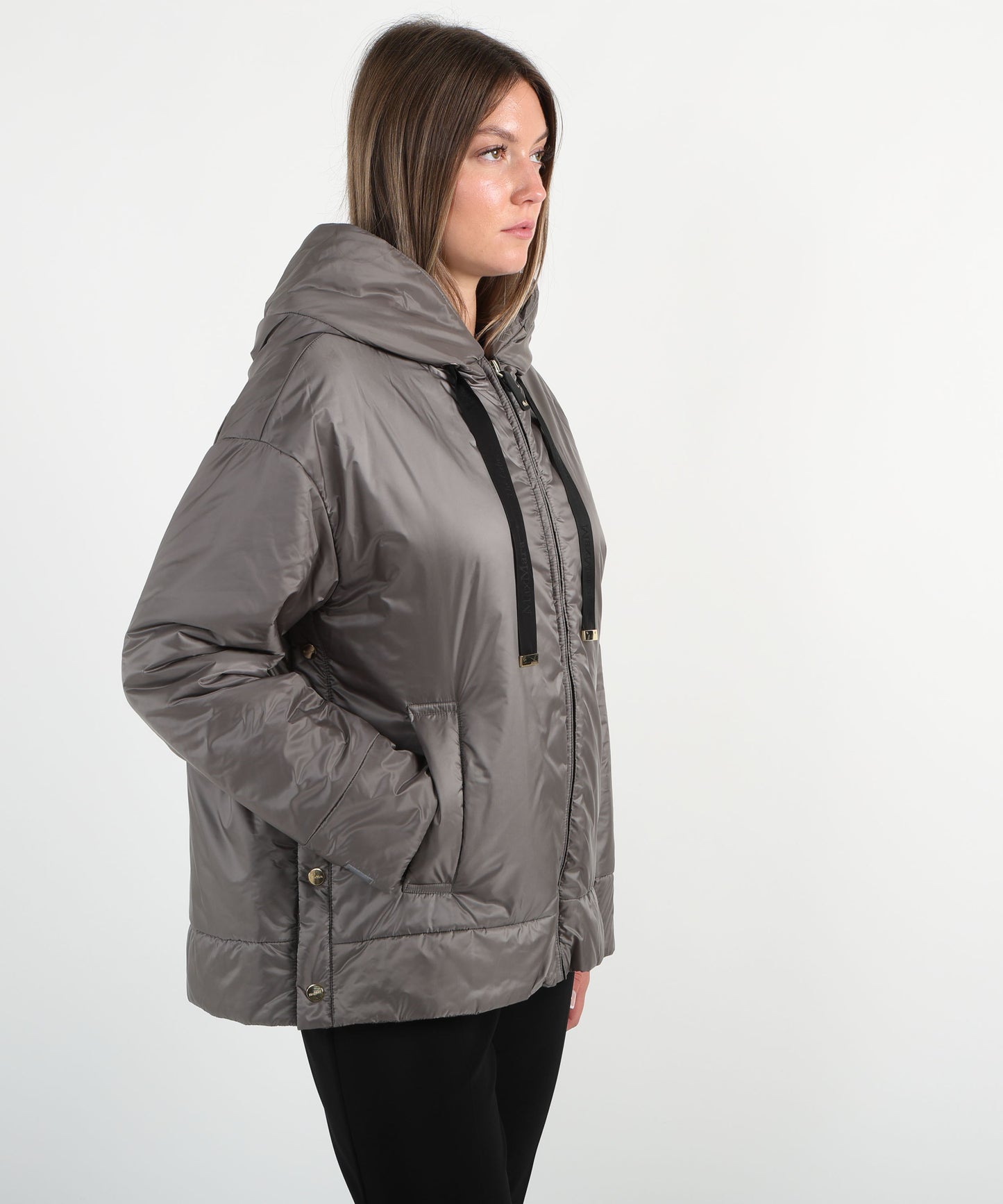 MAX MARA THE CUBE