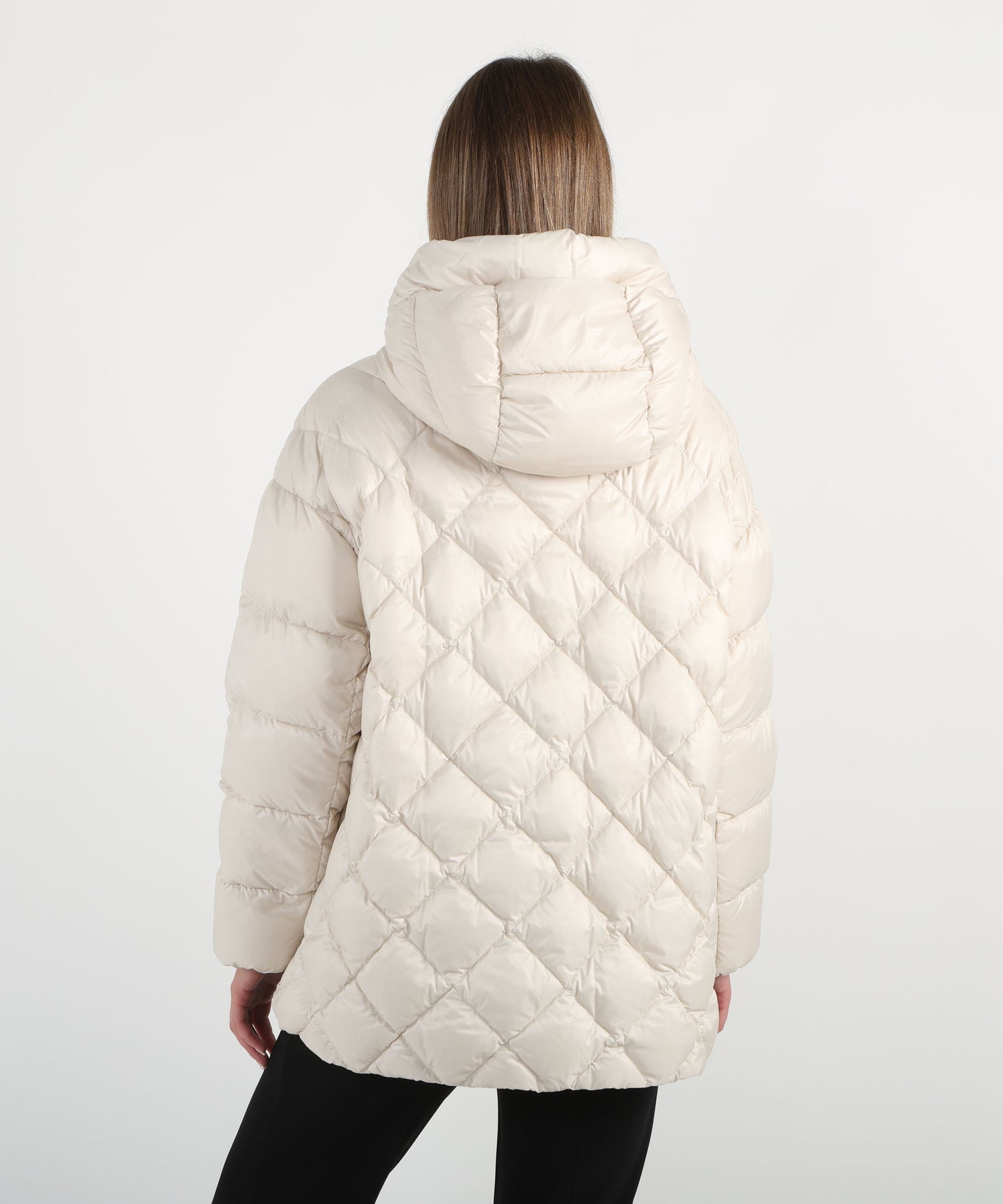 MAX MARA THE CUBE