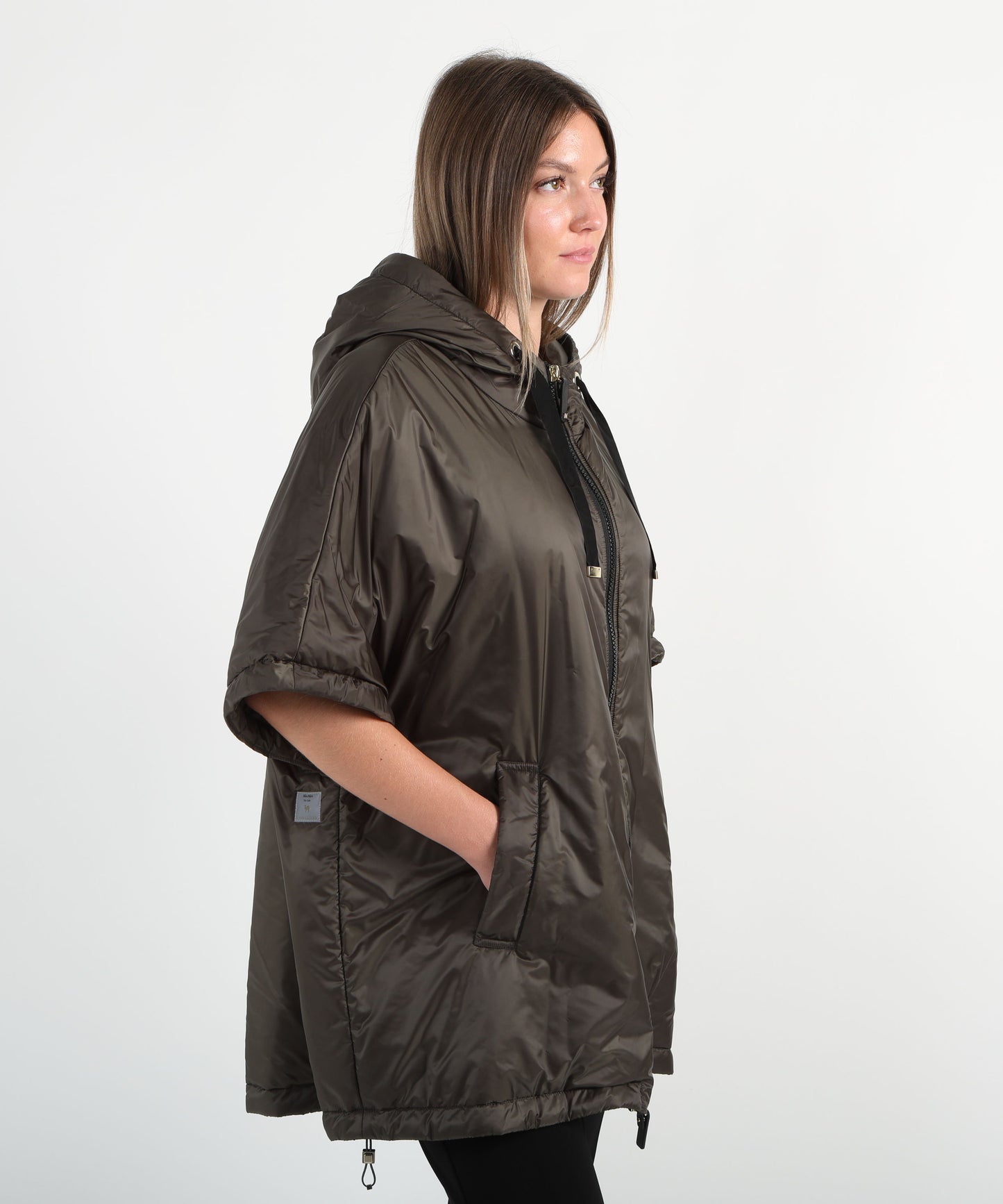 MAX MARA THE CUBE
