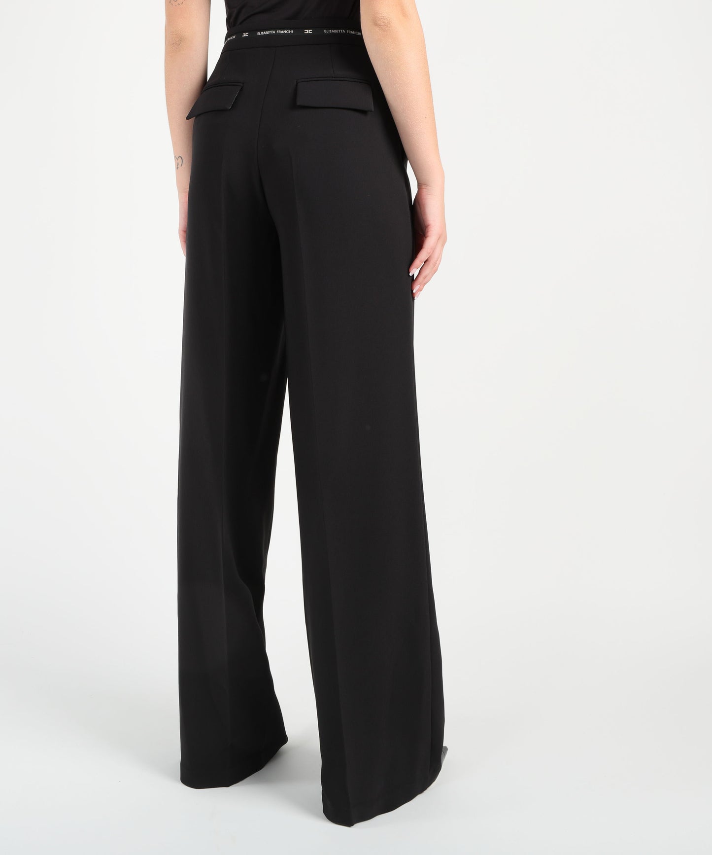 ELISABETTA FRANCHI Pantaloni in crêpe leggero con nastro logo