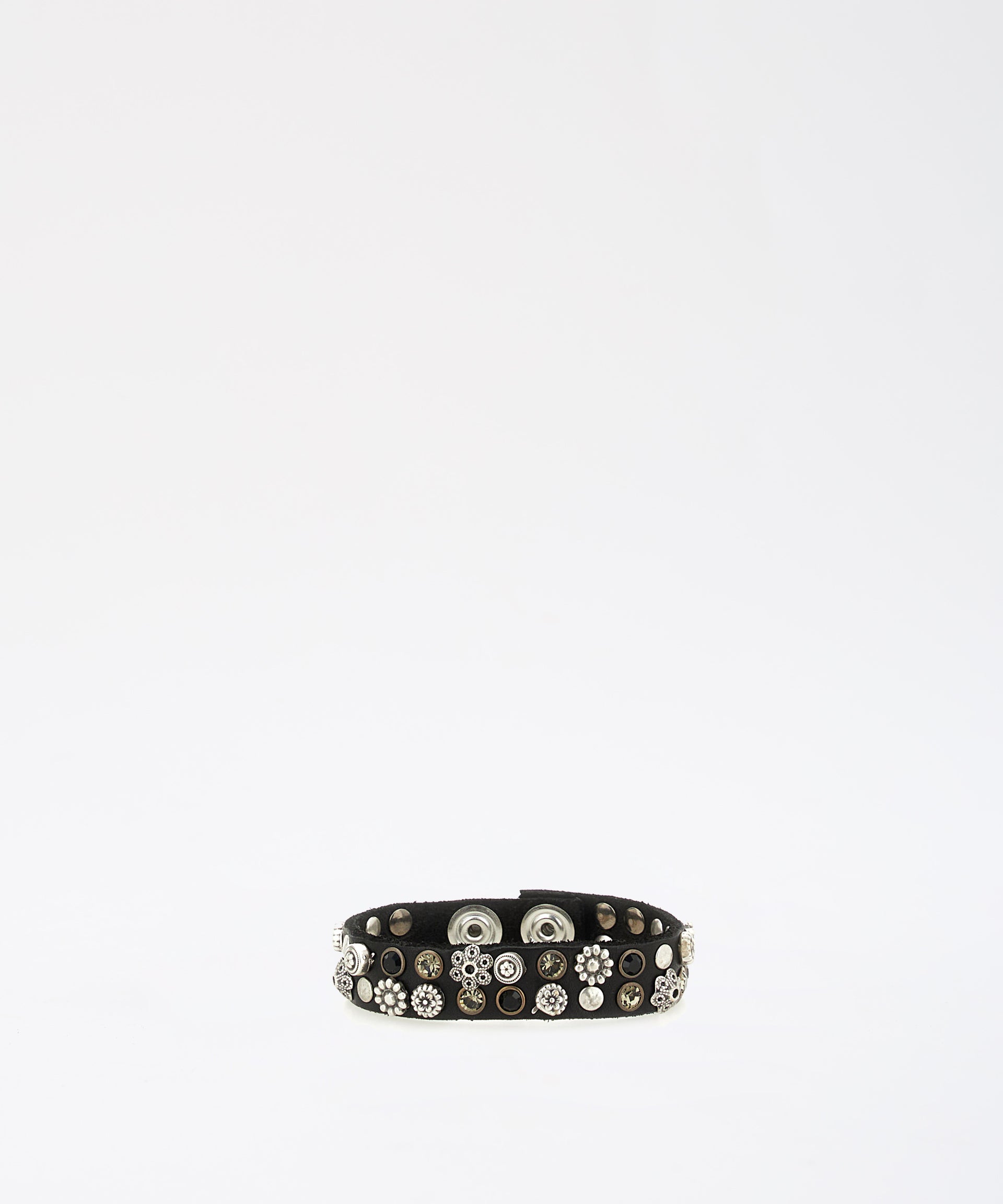 CAMPOMAGGI Bracciale con borchie