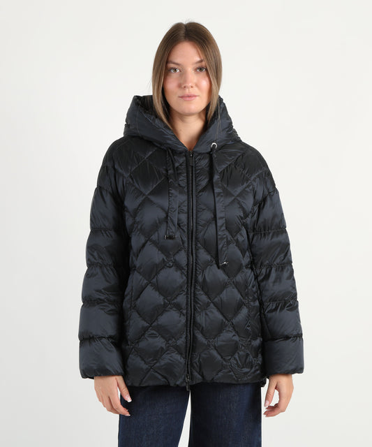 MAX MARA THE CUBE