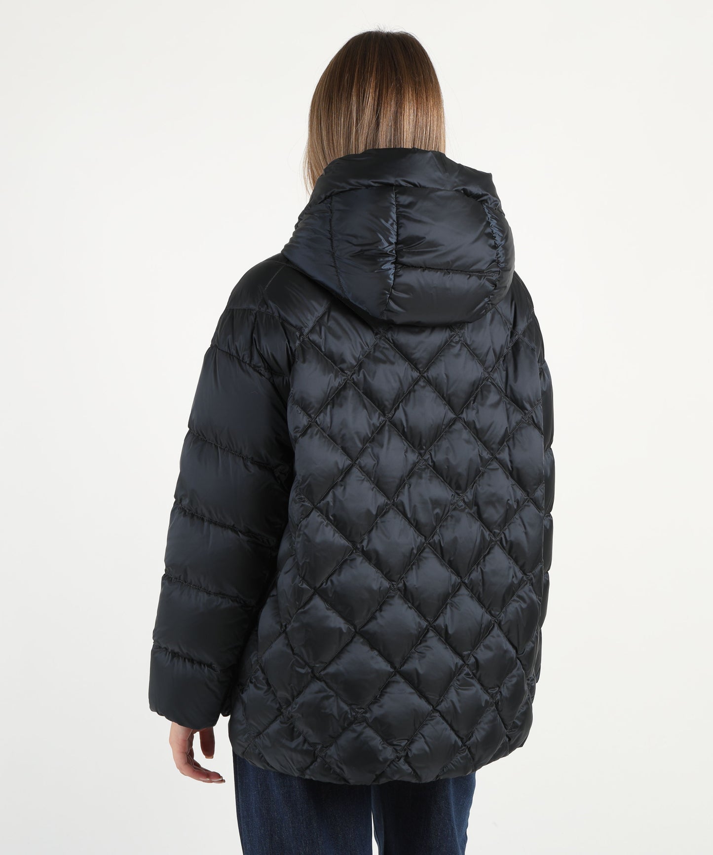 MAX MARA THE CUBE