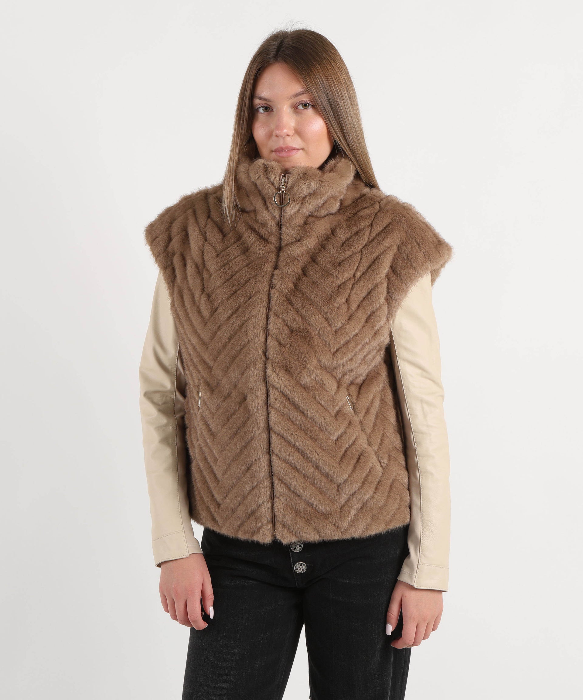 RIBKOFF Gilet Joseph Ribkoff in Ecopelliccia Marrone con Trama a Spina di Pesce