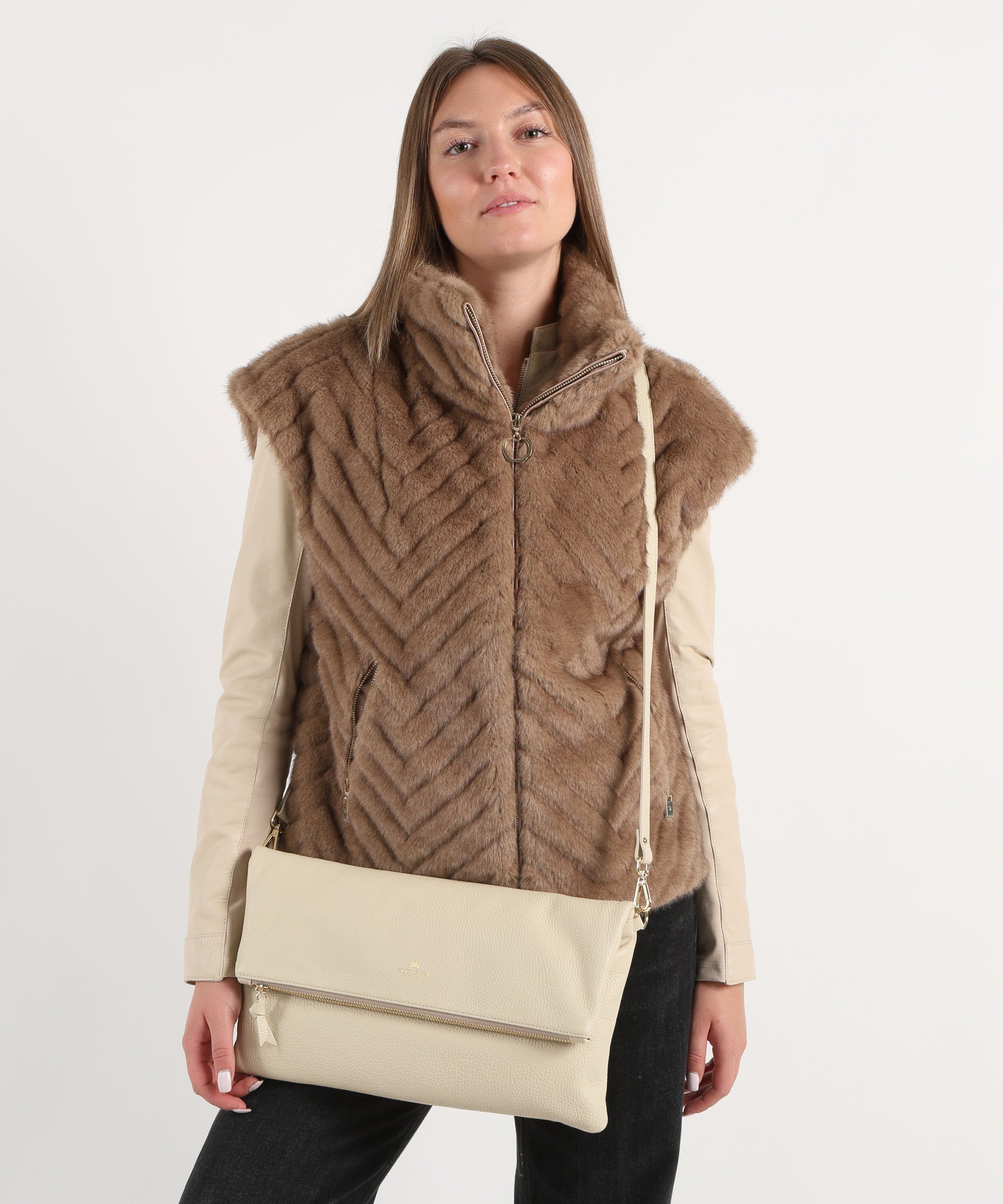 CUOIERIA FIORENTINA  Maxi Clutch Velvet – Eleganza Glam in Pelle di Vitello