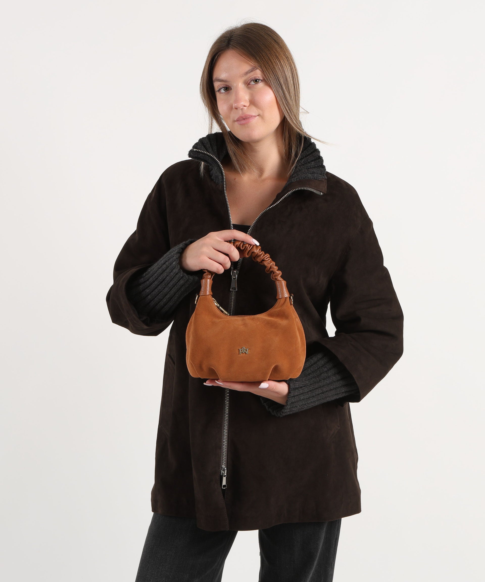CUOIERIA FIORENTINA  Hobo Mini Chop – Eleganza Giocosa in Pelle Suede