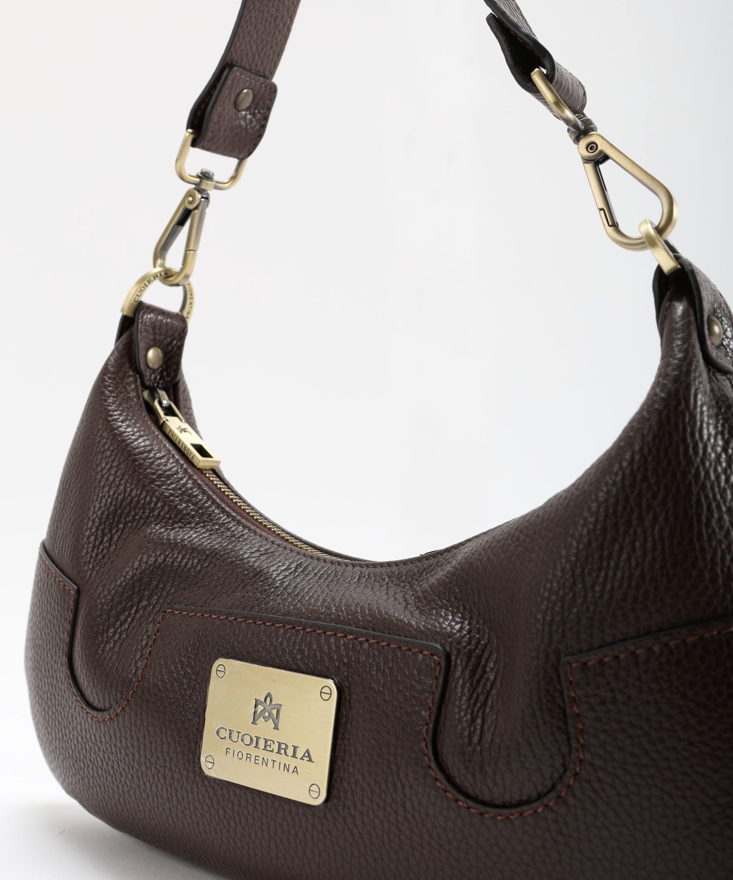 CUOIERIA FIORENTINA  Bella Selleria Small Croissant Bag – Urban Elegance in Calf Leather