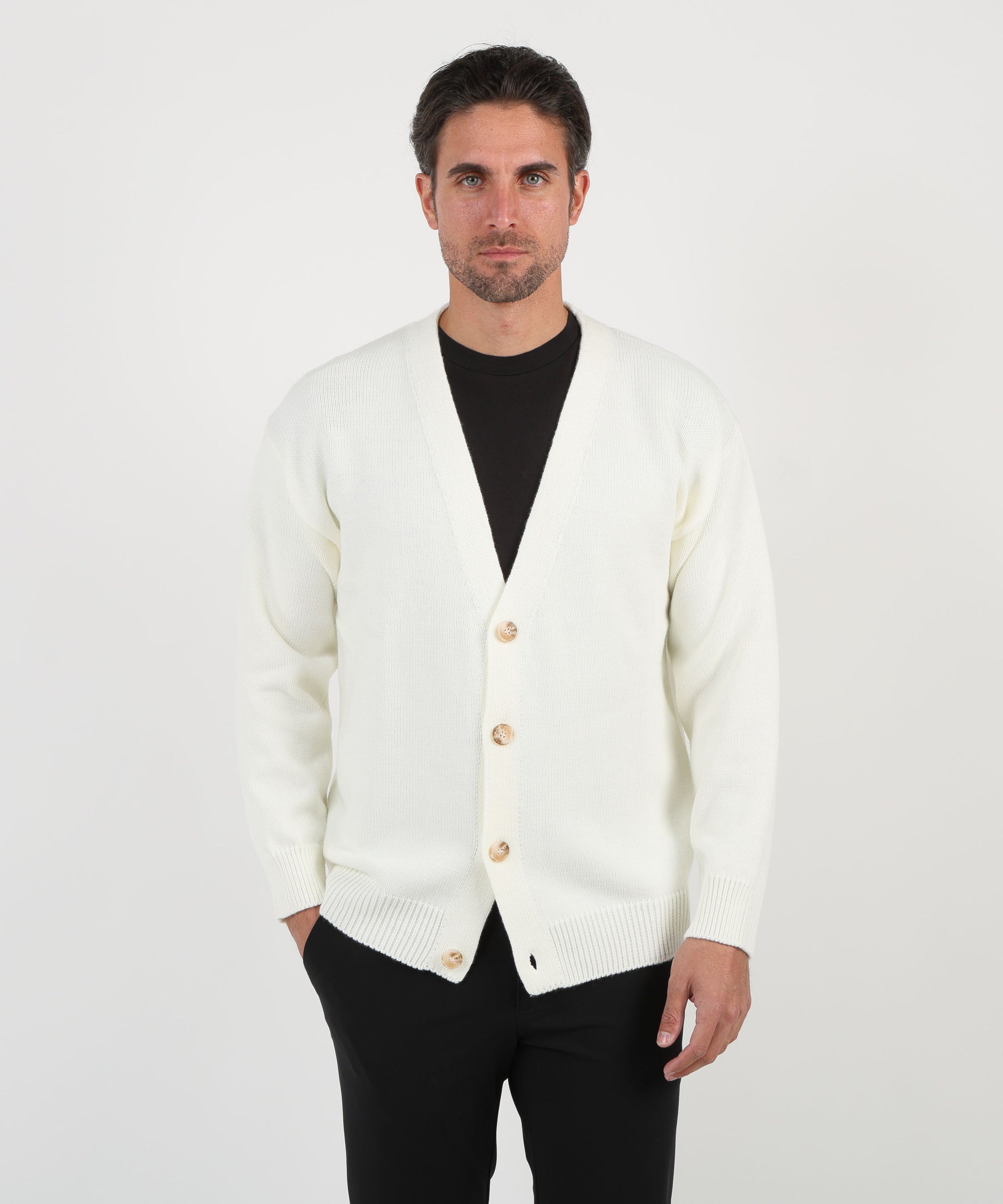 MARINO Cardigan quattro bottoni