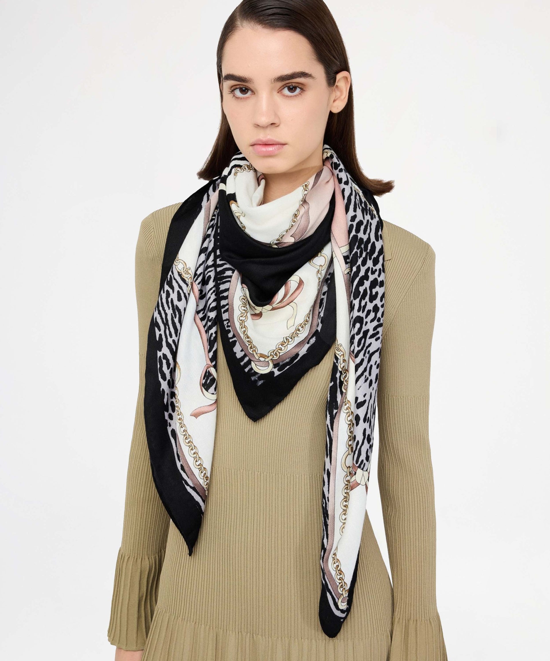 LIUJO SOFT Foulard grande stampa animalier