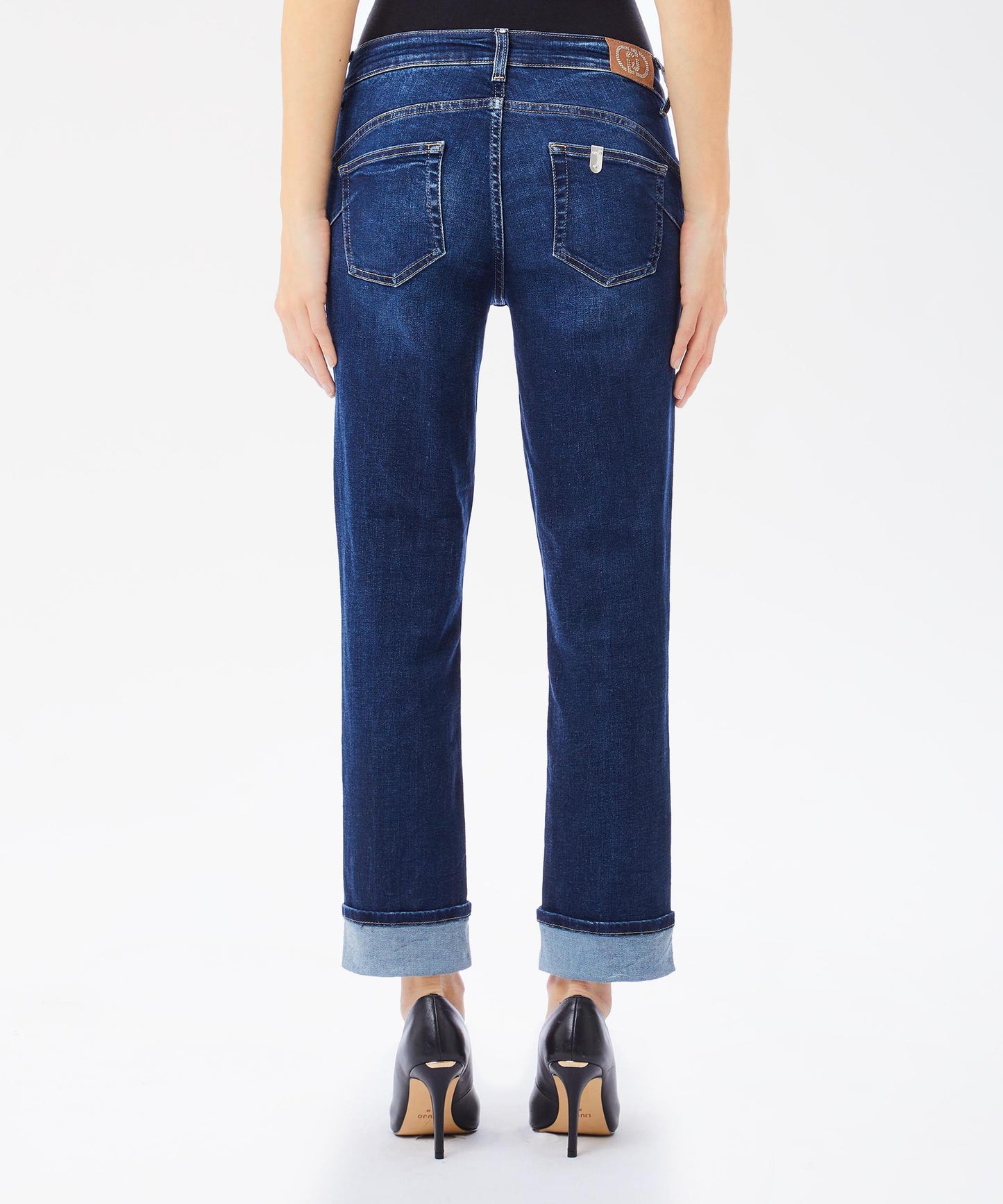 LIUJO denim Skinny Jeans with Jewel Pin