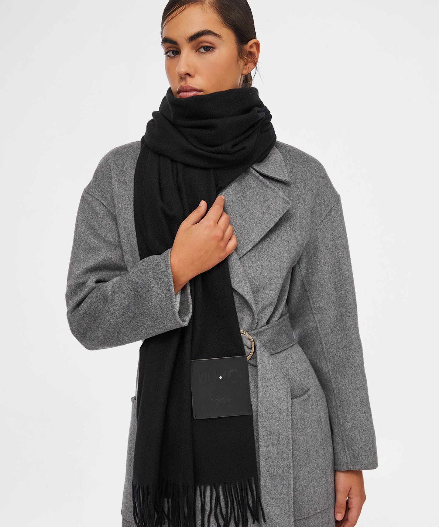 LIUJO SOFT Scarf with fringes