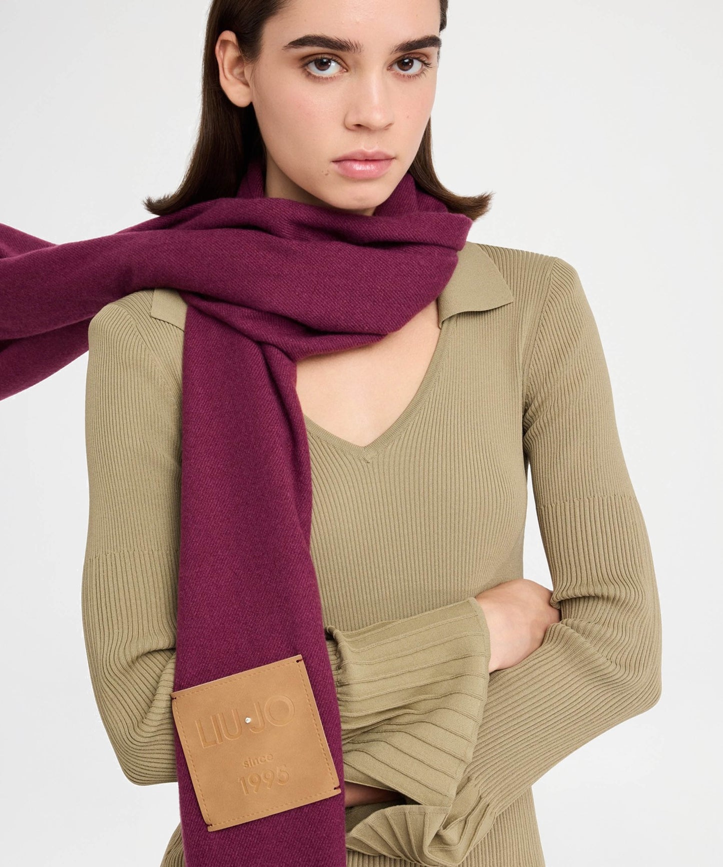 LIUJO SOFT Scarf with fringes