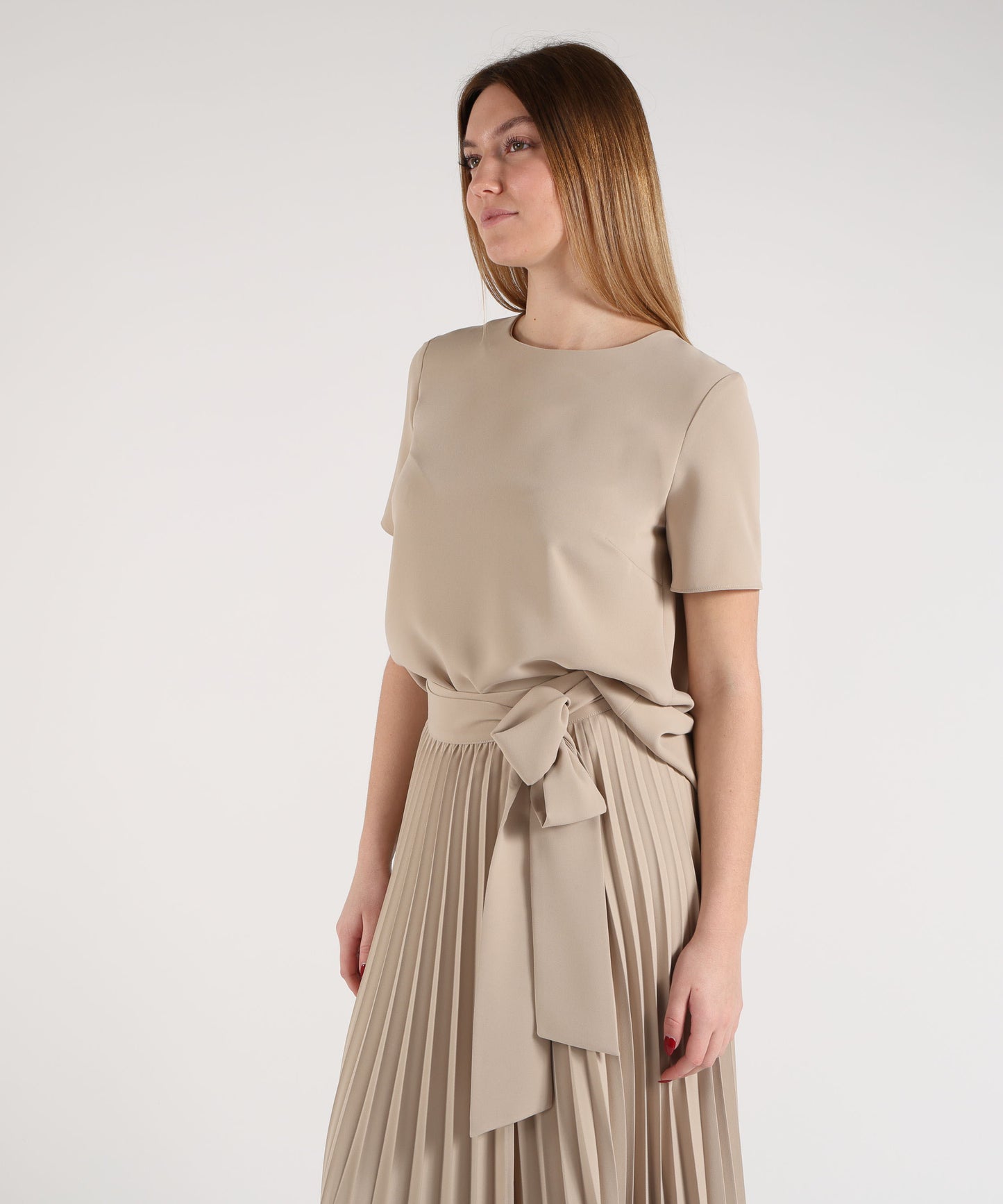 P.A.R.O.S.H. Blusa Donna Mezza Manica con Scollo Tondo e Apertura a Goccia