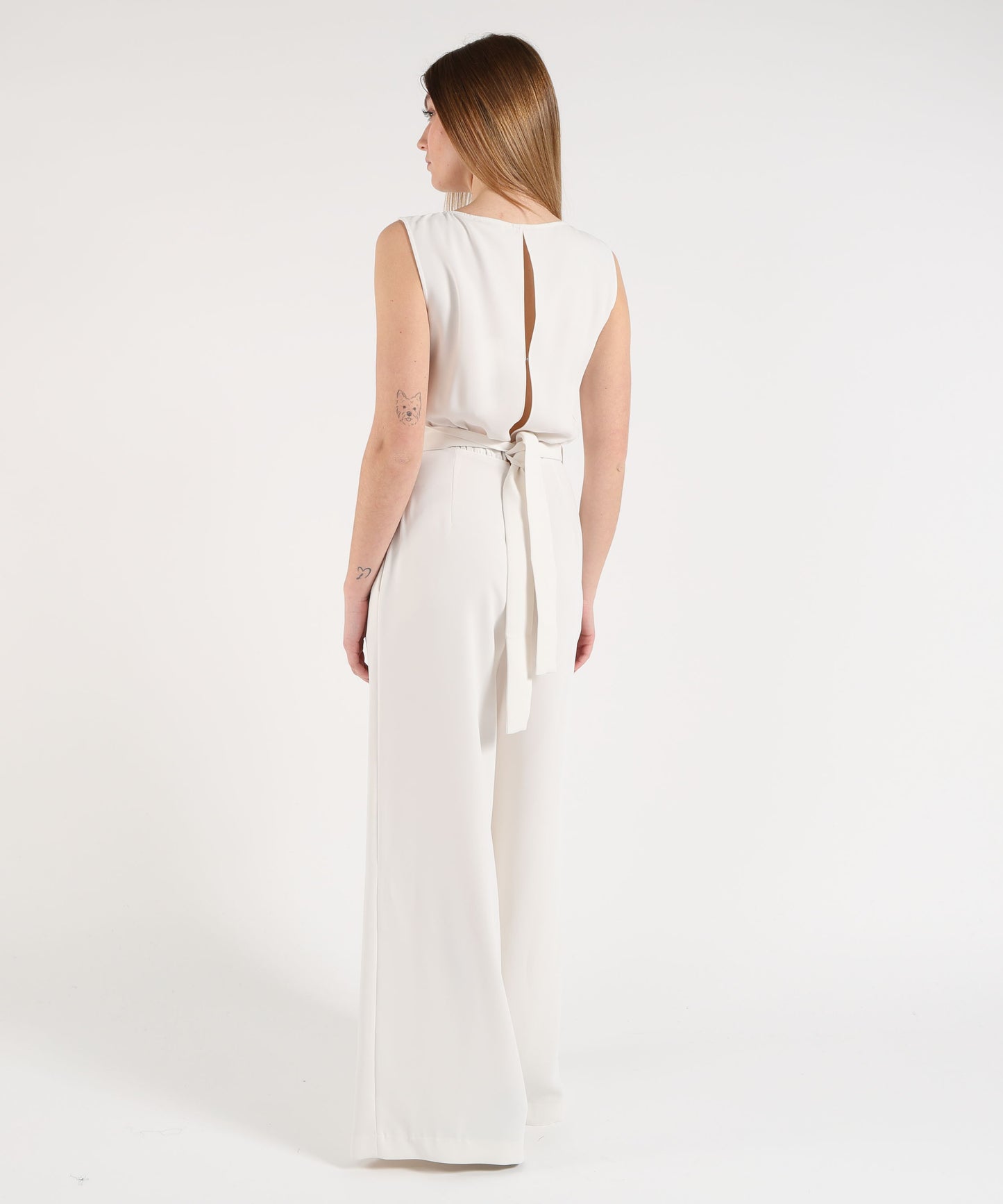 P.A.R.O.S.H. Women’s Wide-Leg Jumpsuit with Waistline Cut and Decorative Belt