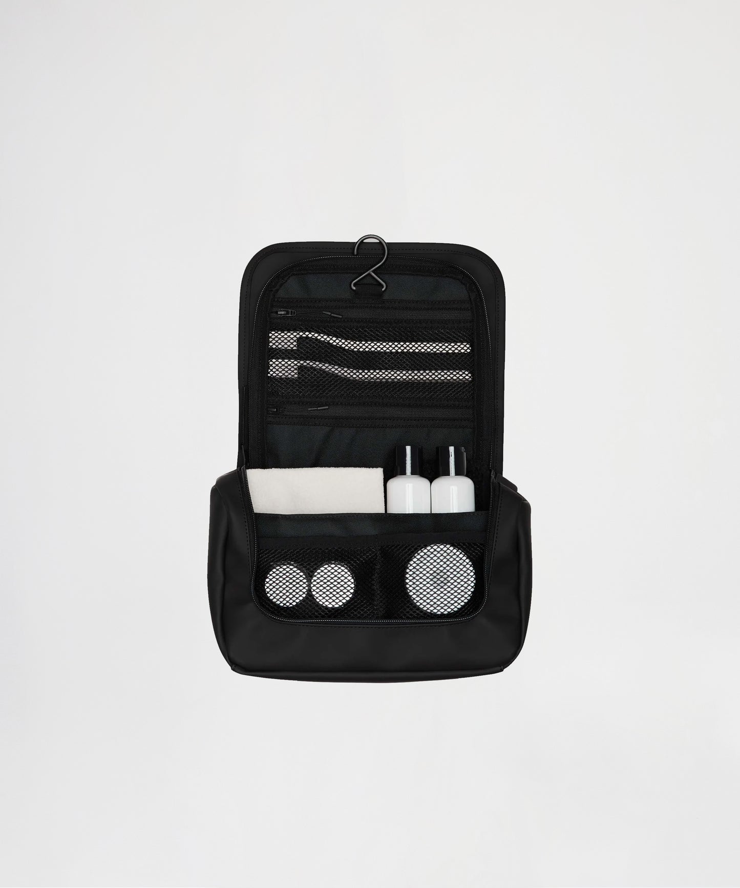 RAINS Elegant and Functional Travel Beauty Case