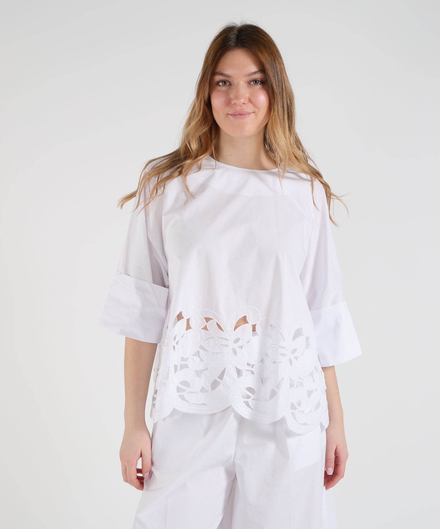 MEIMEI Blusa con ricamo