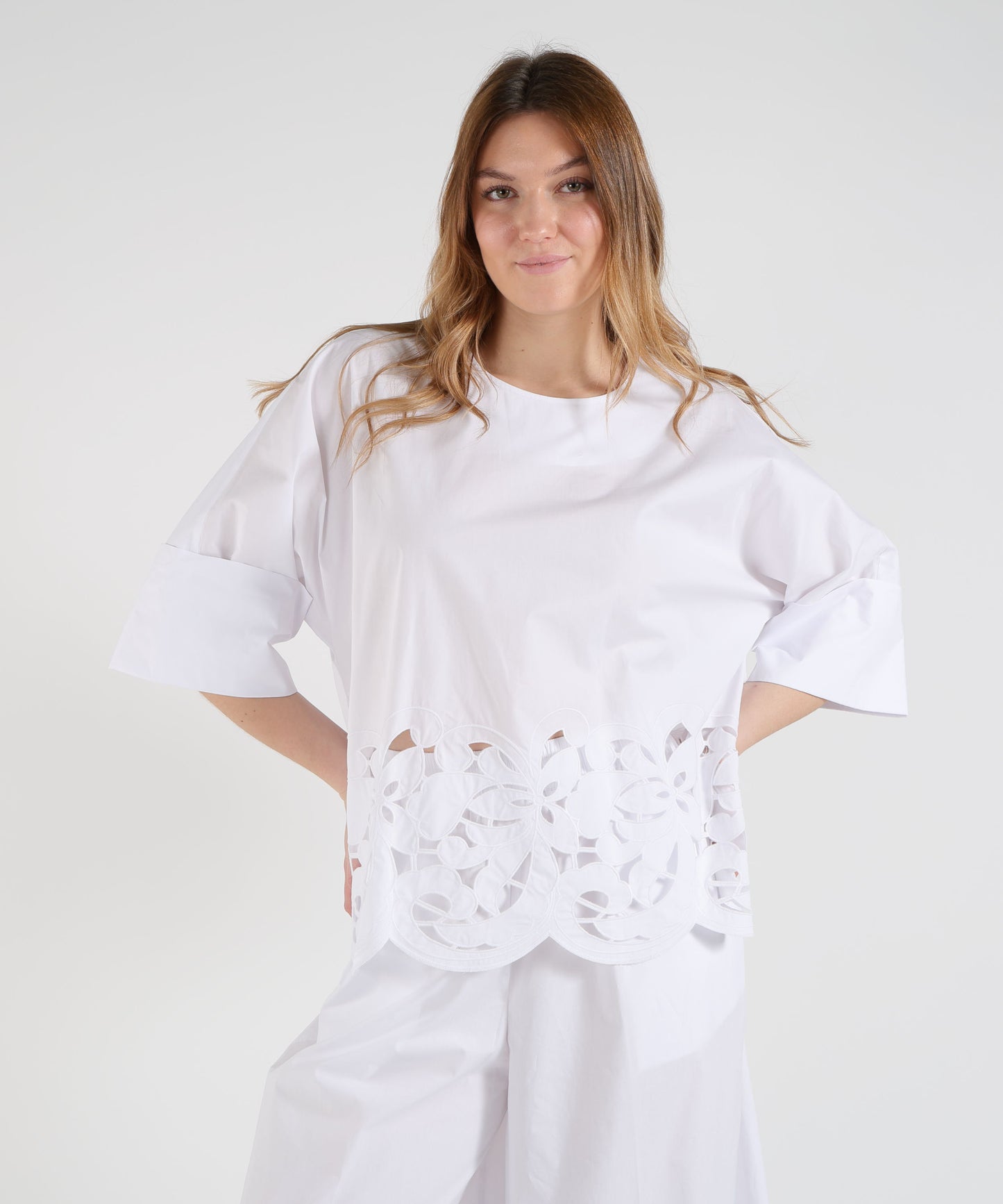 MEIMEI Blusa con ricamo