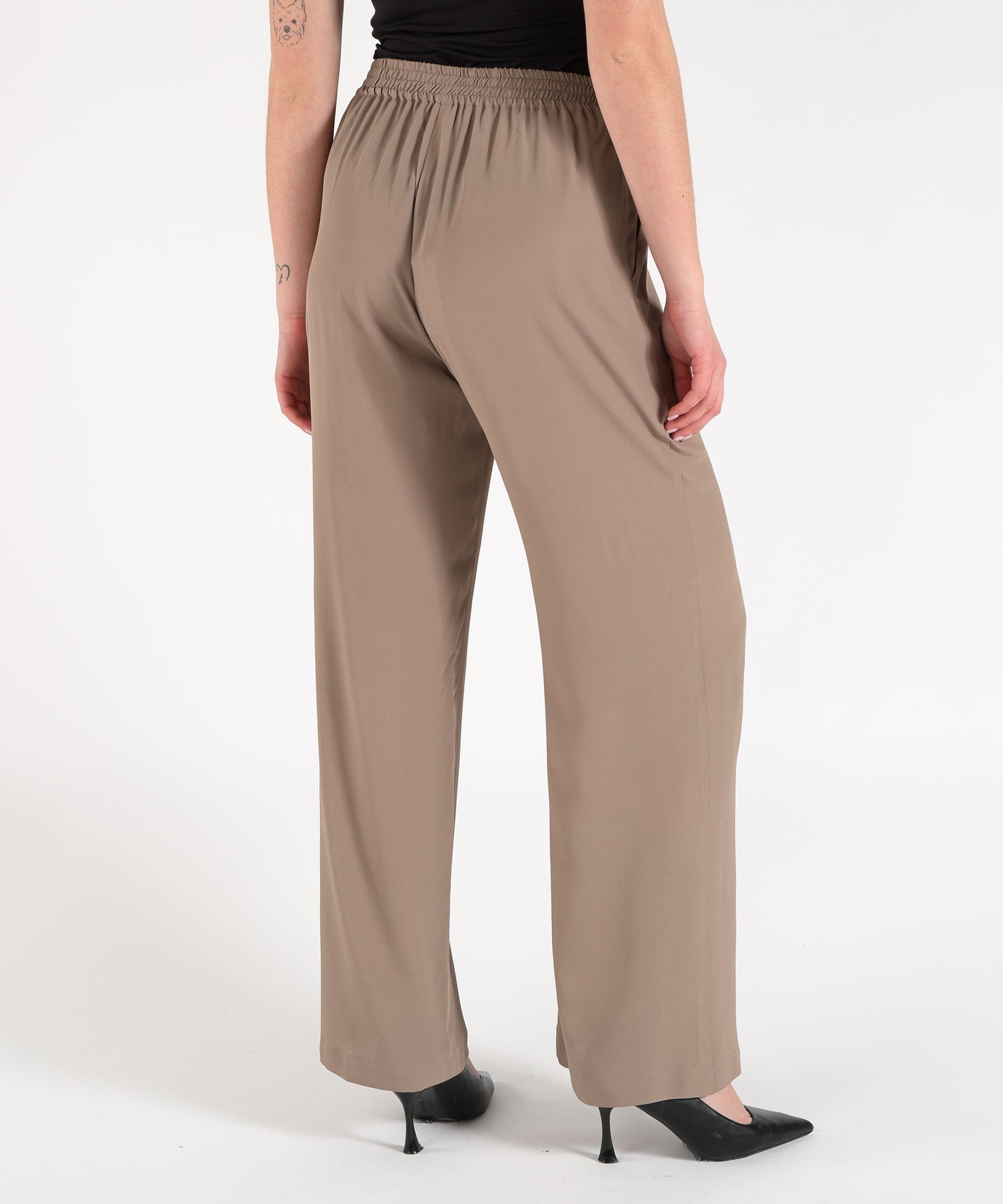 SEVENTY Pantapalazzo