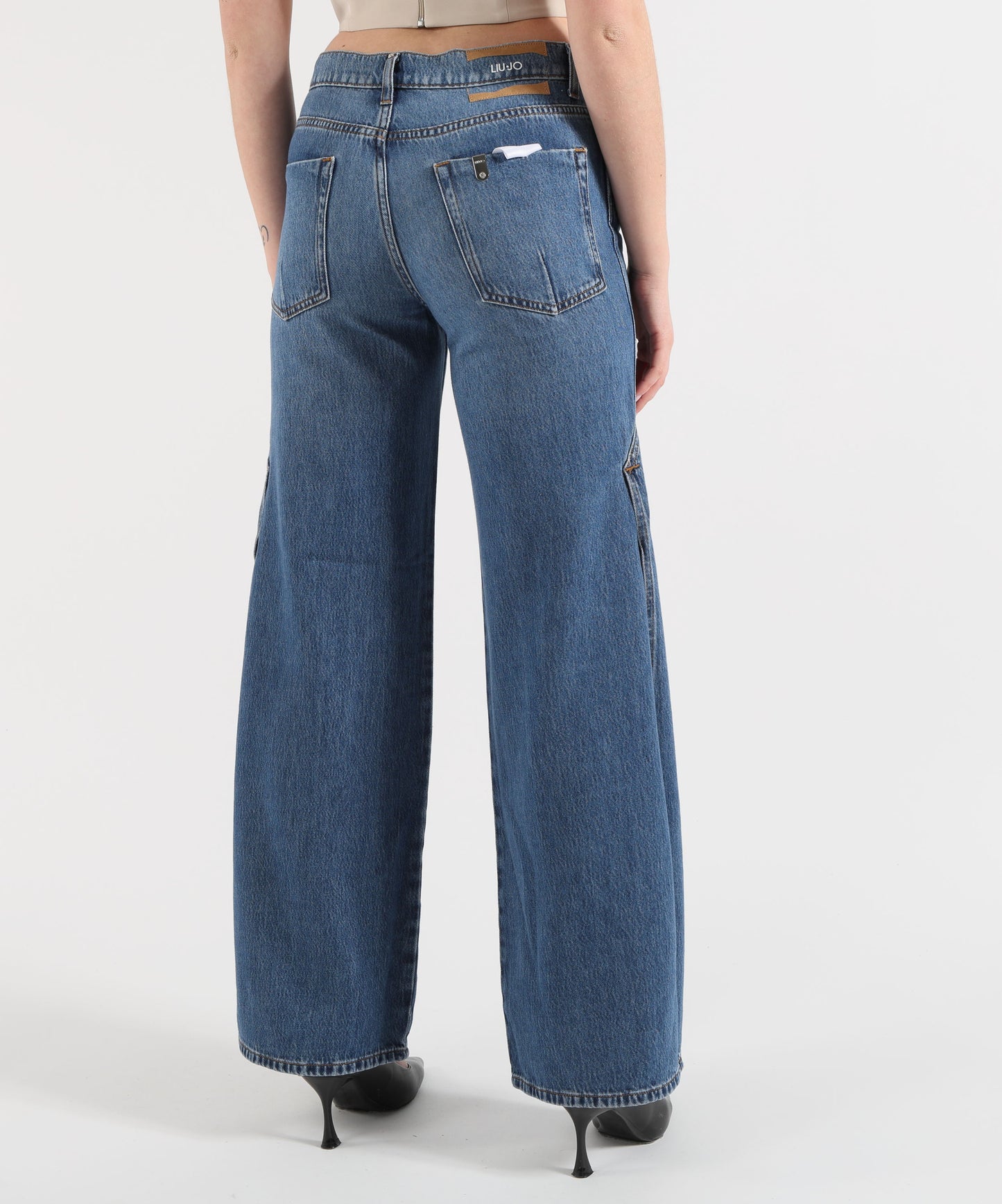 LIUJO denim Jeans flare con spacchetti laterali