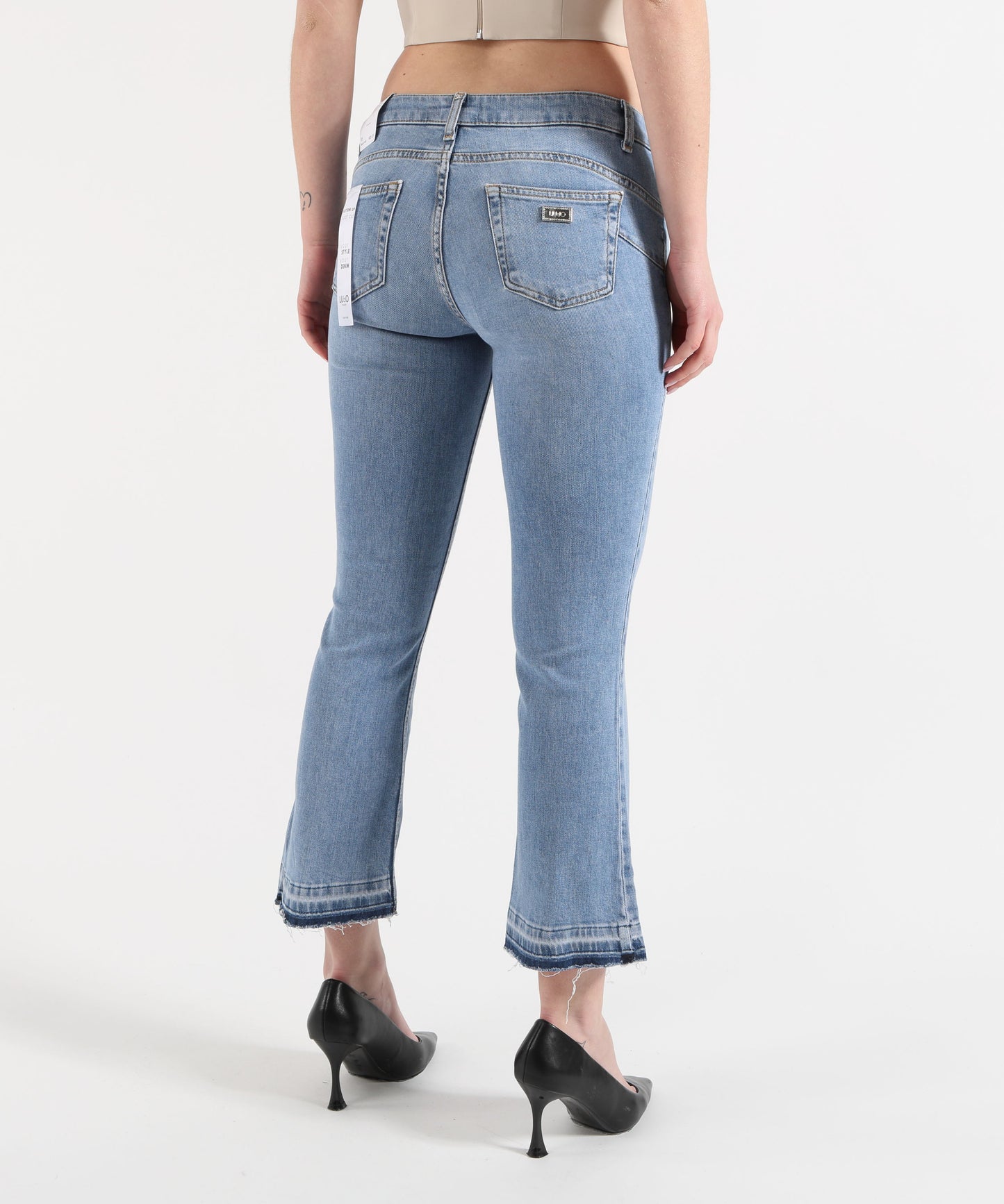 LIUJO denim Jeans bootcut con orli unfinished
