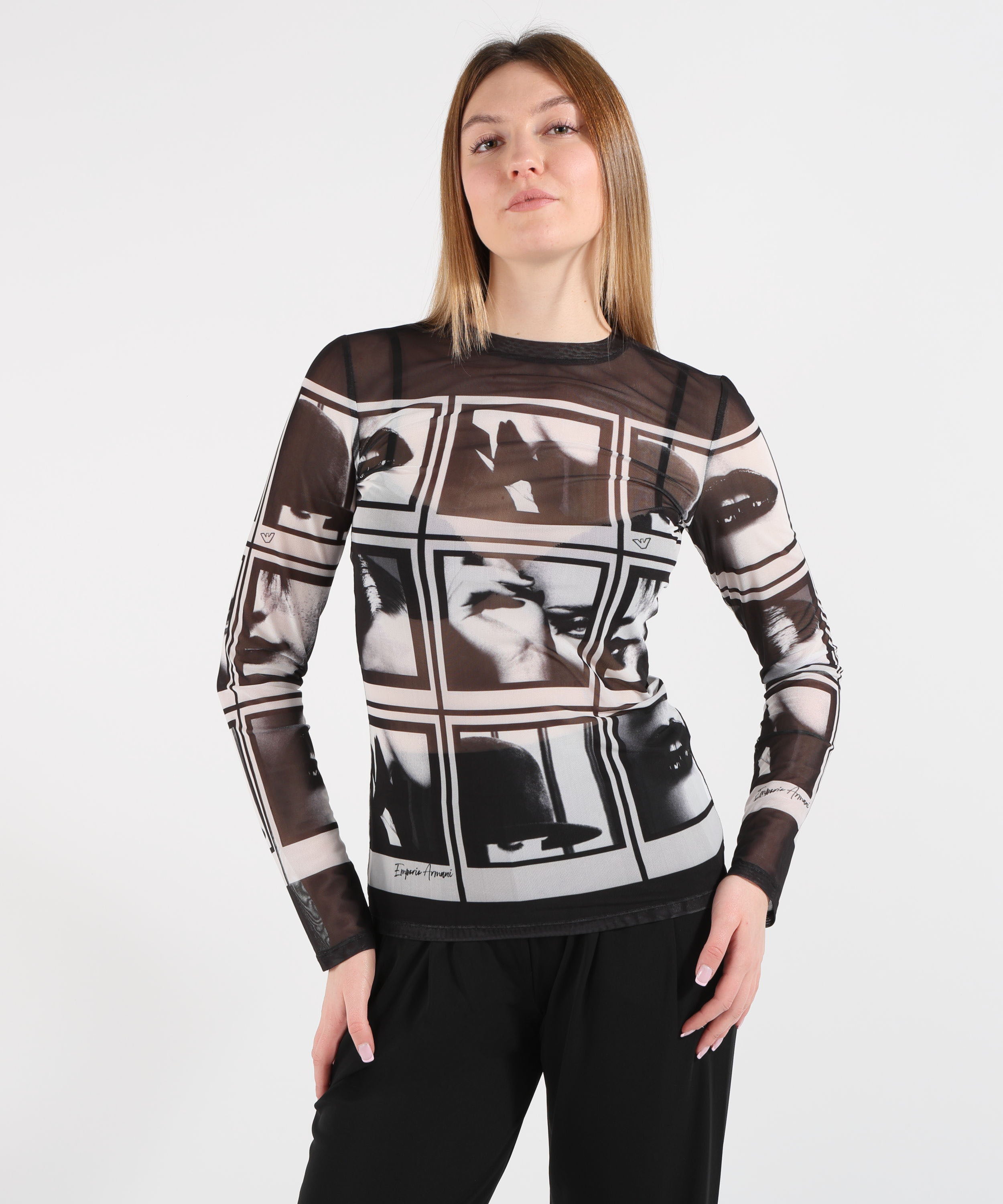 EMPORIO ARMANI Maglia in mesh con stampe fotografiche all over