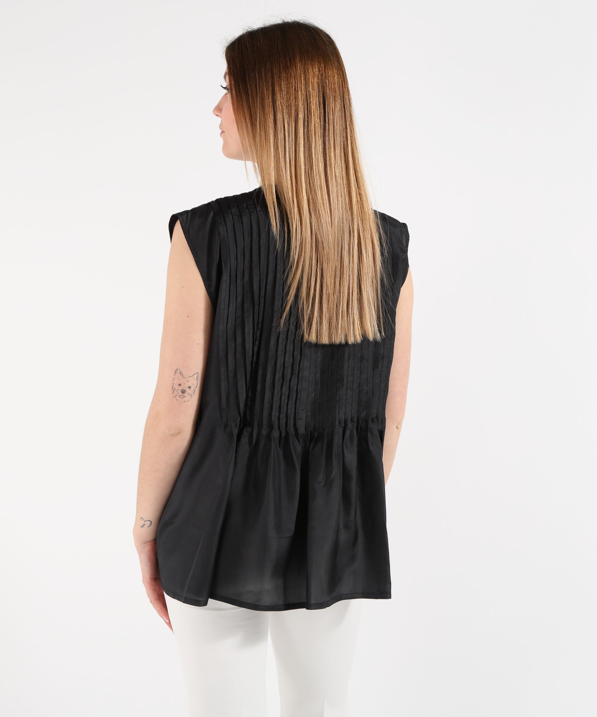 Blouses P.A.R.O.S.H. Sleeveless silk blouse with plastron Nero | P.A.R.O.S.H.