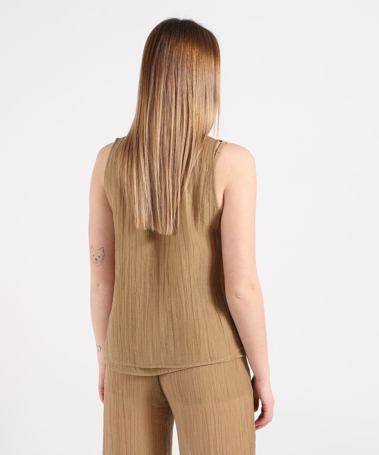 SEVENTY Top smanicato in voile unito stropicciato