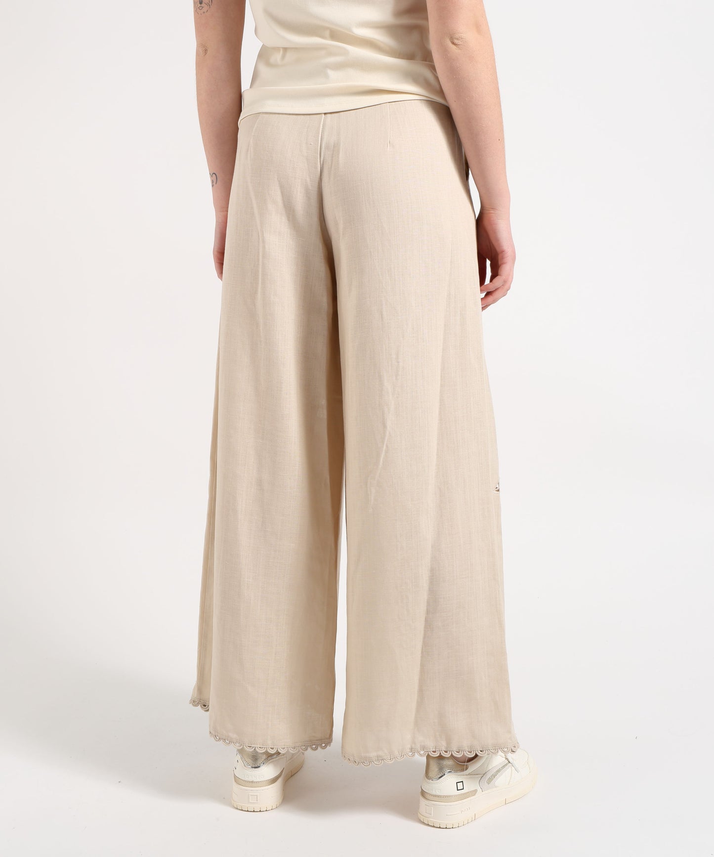 Amosa Pantalone Palazzo Donna con Intaglio e Merletto