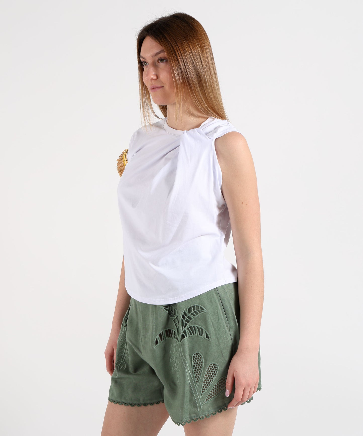 Amosa T-shirt Donna Bianca con Dettagli Originali