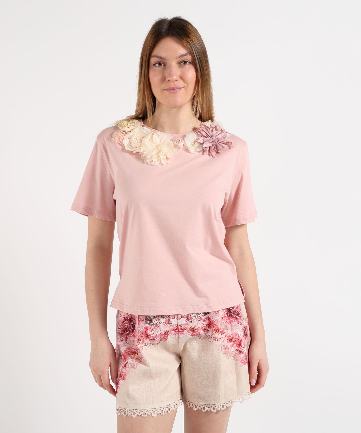 Amosa Pantaloncino Donna Corto Beige con Stampa e Merletto