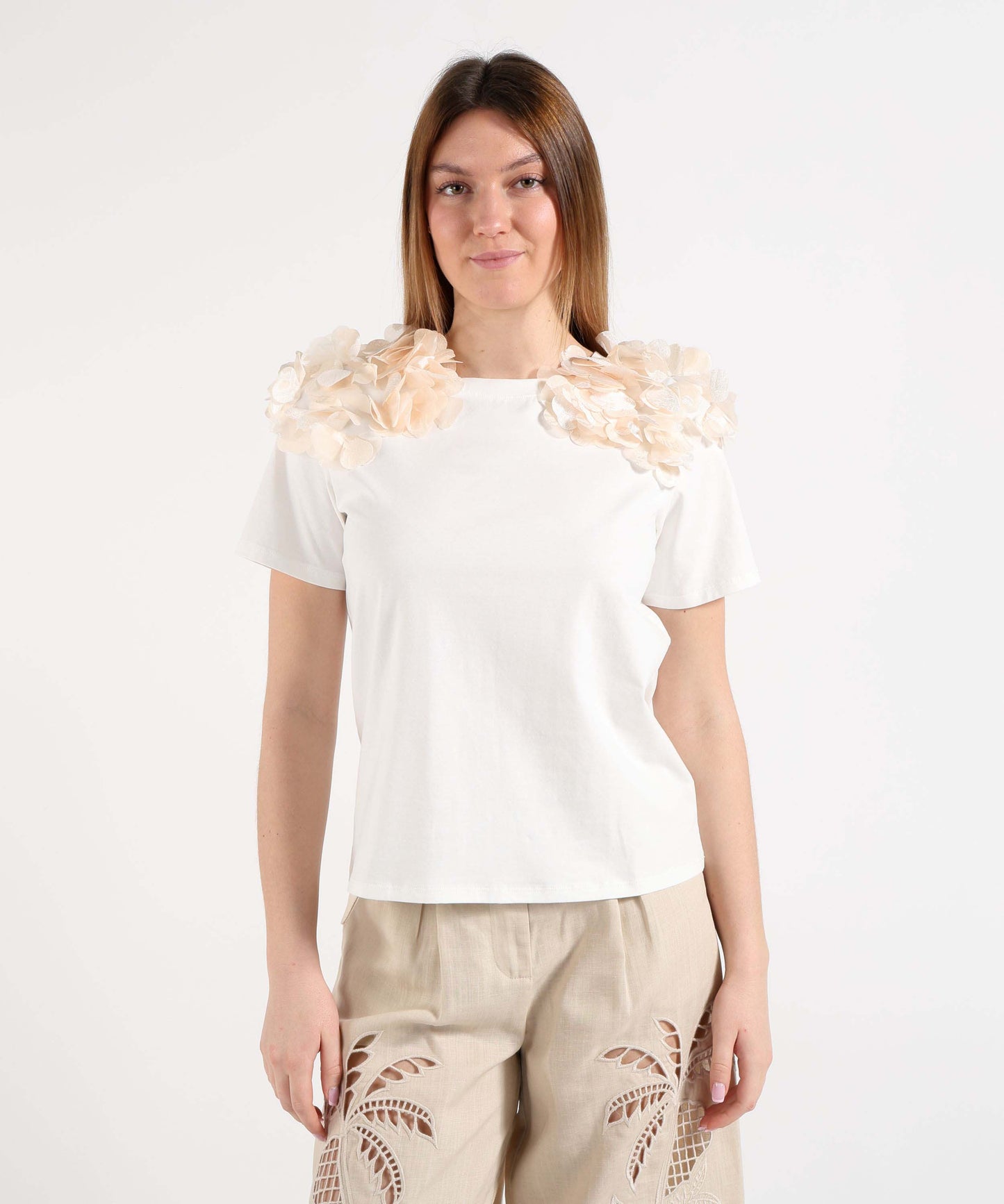 Amosa T-shirt Donna Bianca con Fiori a Contrasto