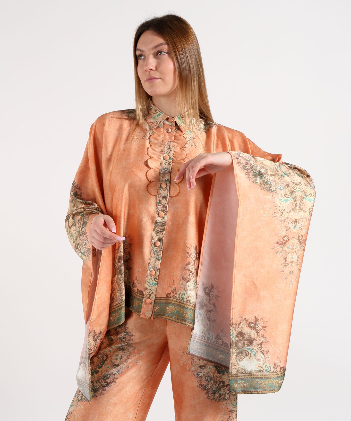 Amosa Camicia Donna Modello Poncho a Fantasia