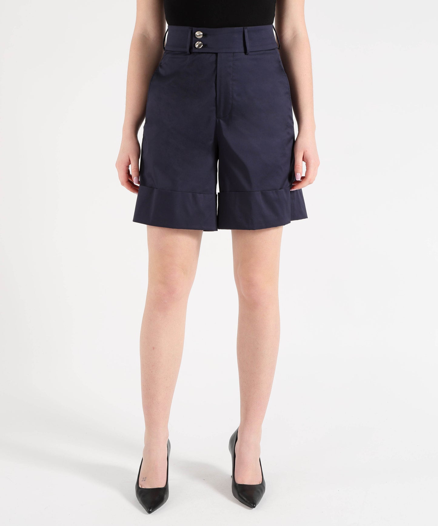 BERWICH Women's Short Bermuda Shorts with Turn-Up