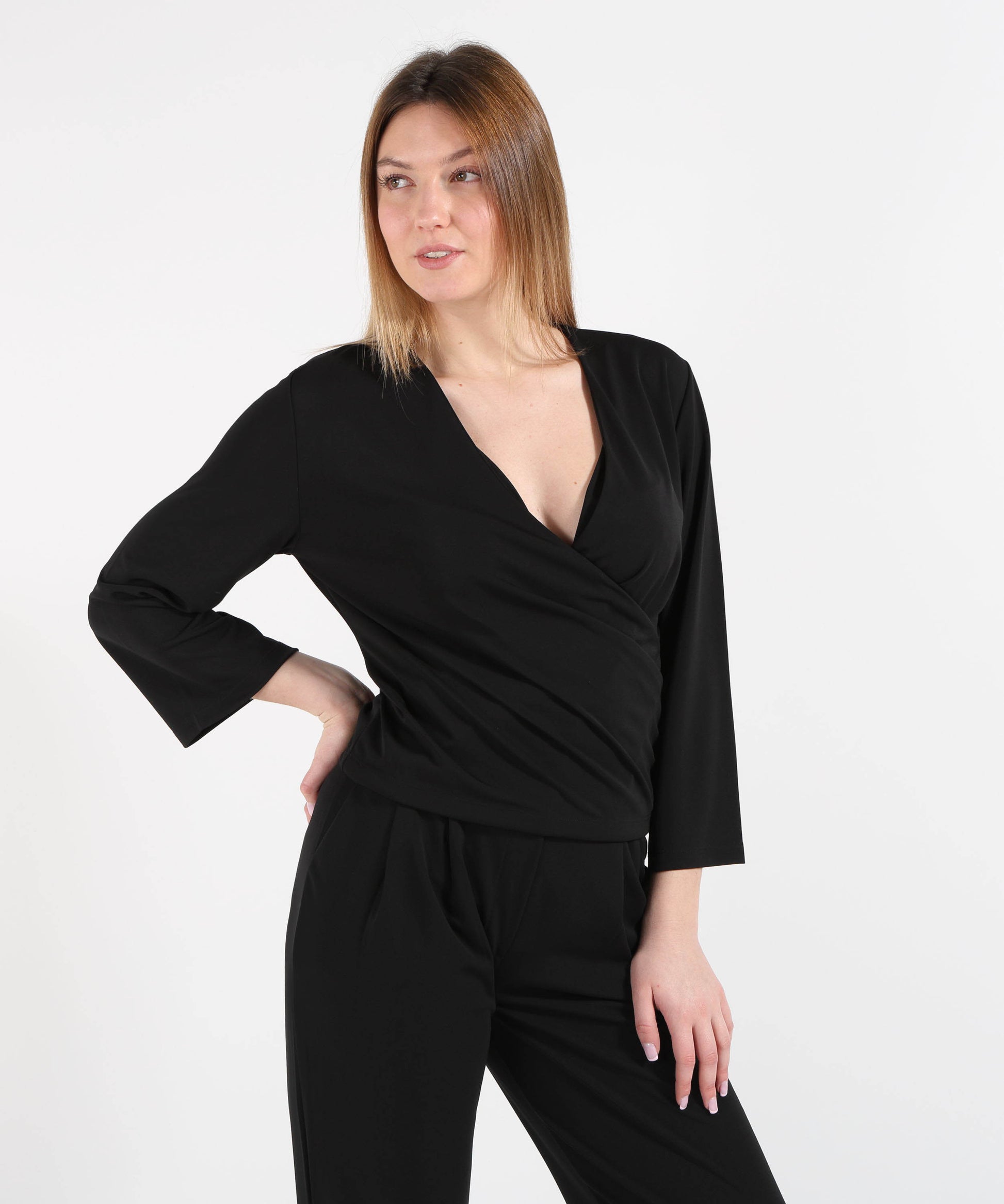 Maglie SEVENTY Maglia Donna con Scollo a V Incrociato Nero | SEVENTY
