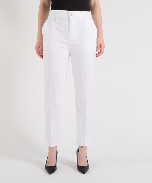 LIUJO WHITE Capri Chino Pants