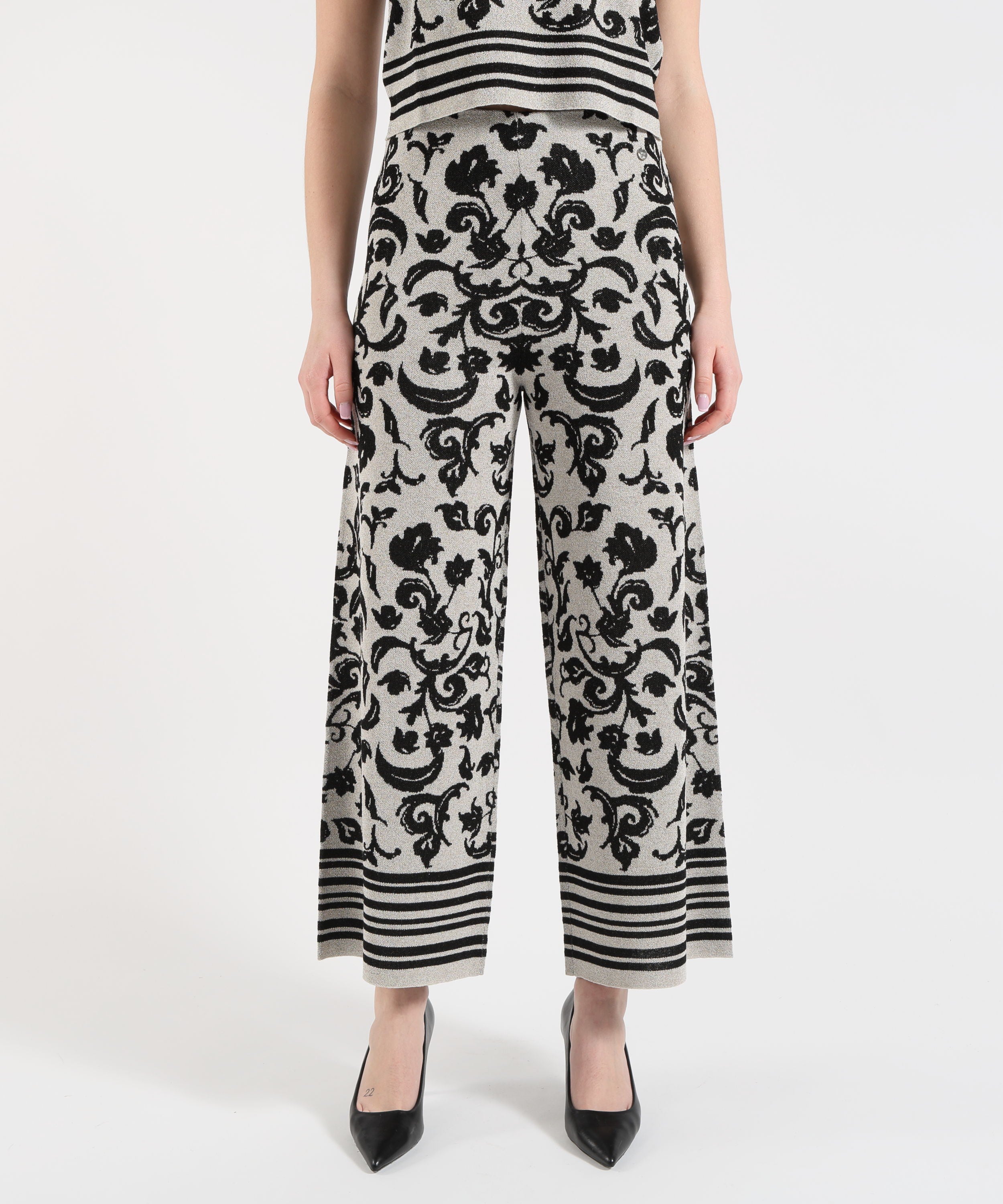 Trousers LIUJO WHITE Floral Print Cropped Knit Pants Argento/nero | LIUJO WHITE
