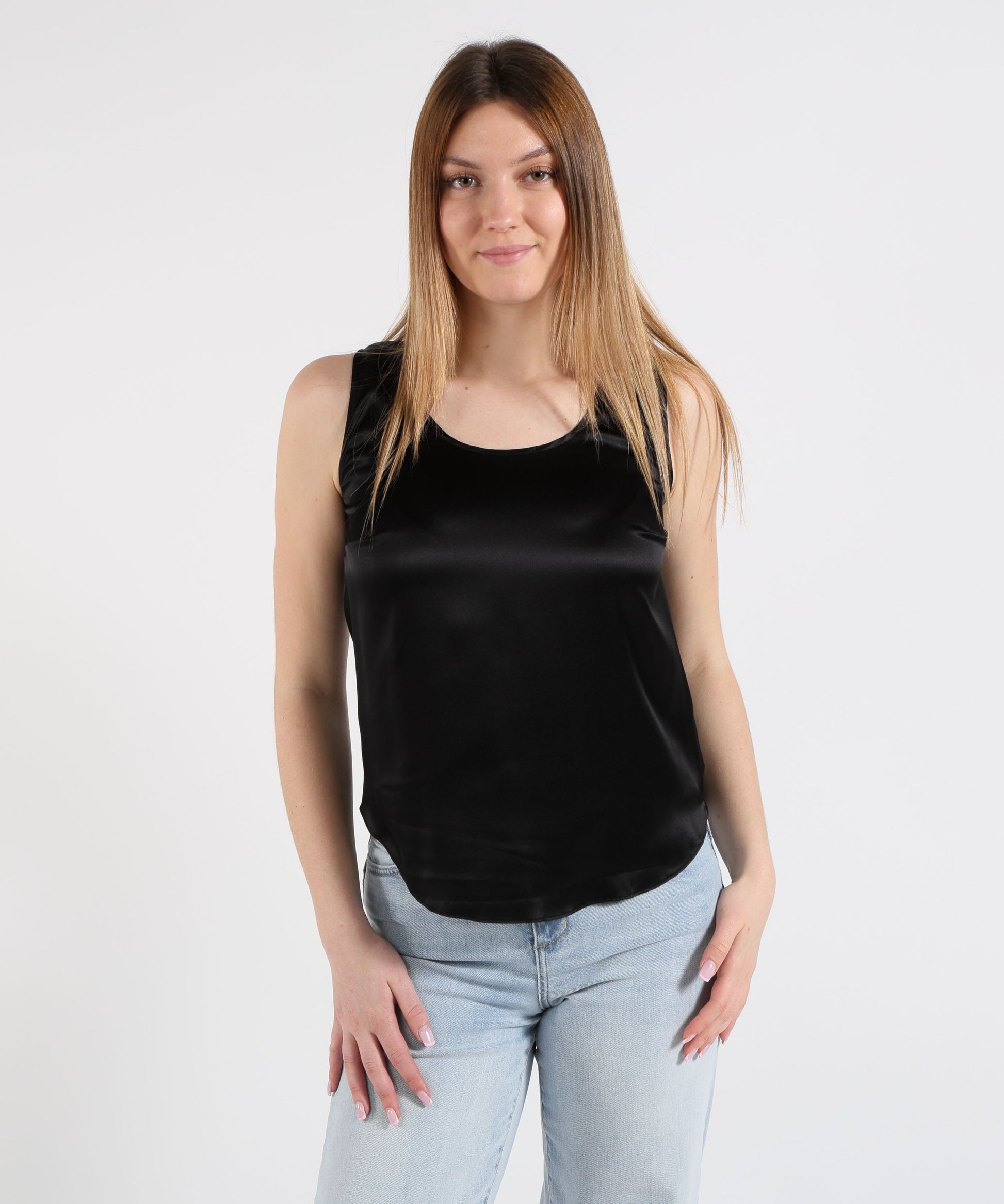 Canotte MAIDA MILA Canotta in seta Nero | MAIDA MILA