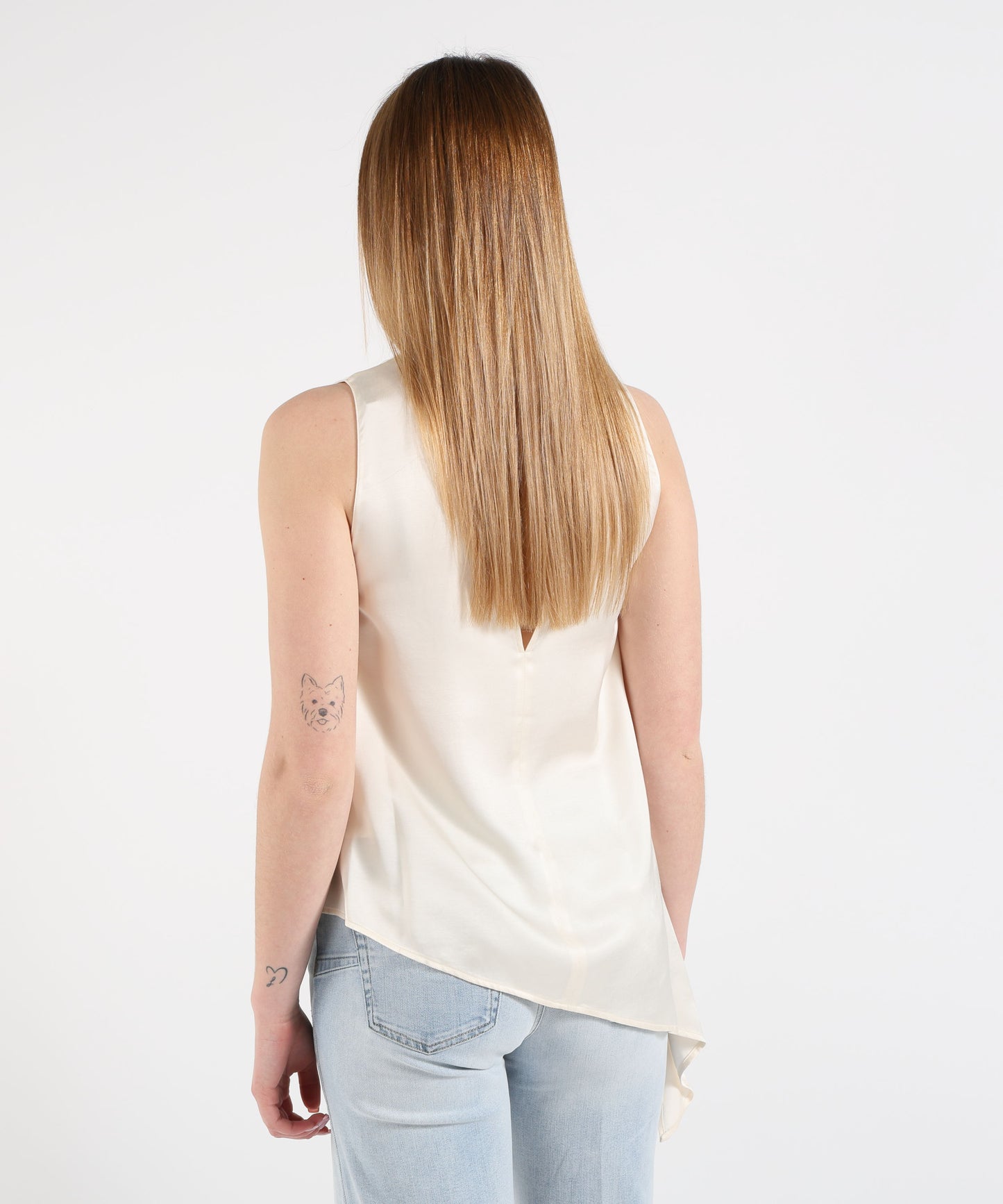 LIUJO BLACK Top Smanicato Donna con Fiocco e Chiusura a Bottoncino