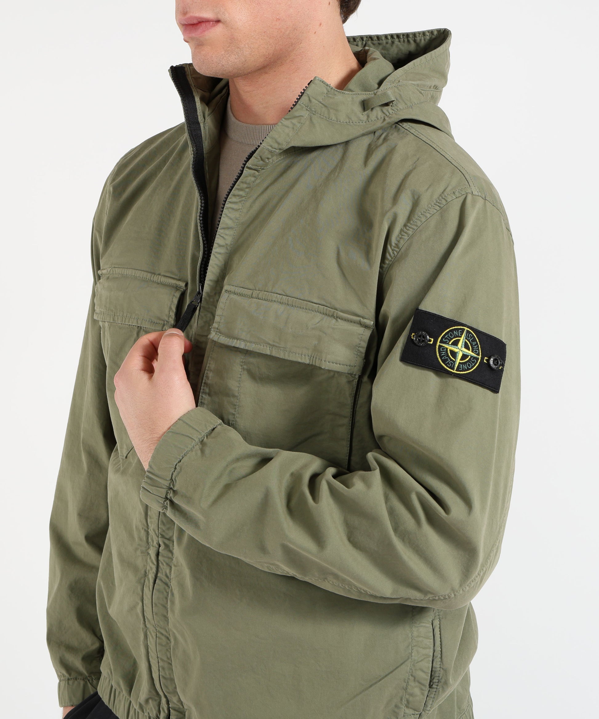 Giacche STONE ISLAND STRETCH ORGANIC COTTON TWILL - Giacca con cappuccio e antigoccia Militare | STONE ISLAND